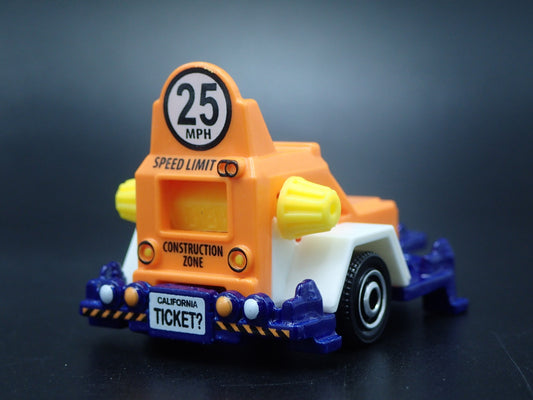 CONSTRUCTION ZONE SPEED LIMIT SIGN HITCH 1:64 MB SCALE DIORAMA DIECAST MODEL CAR