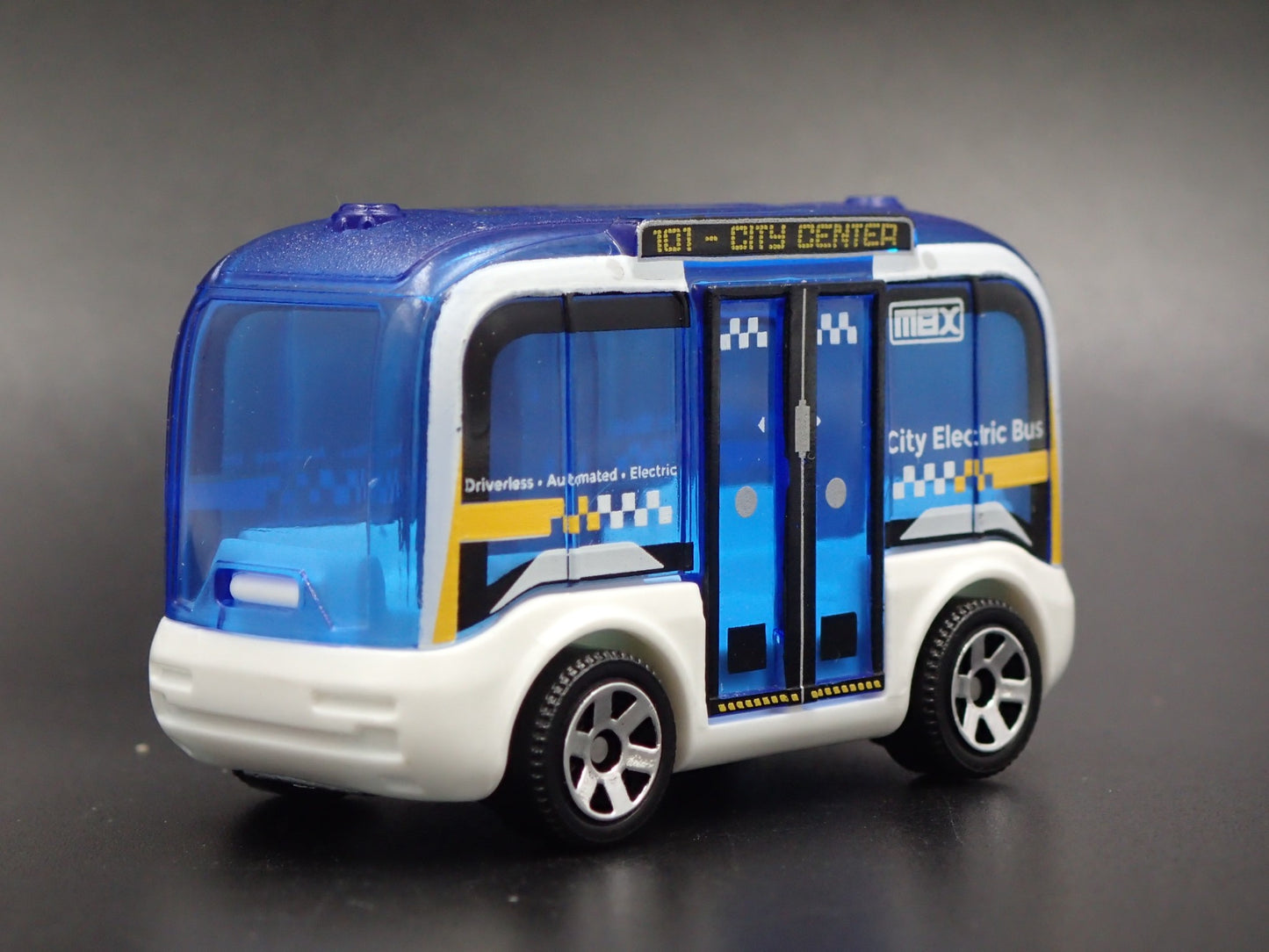 SELF DRIVING BUS CITY METRO 1:64 MB SCALE COLLECTIBLE DIORAMA DIECAST MODEL CAR