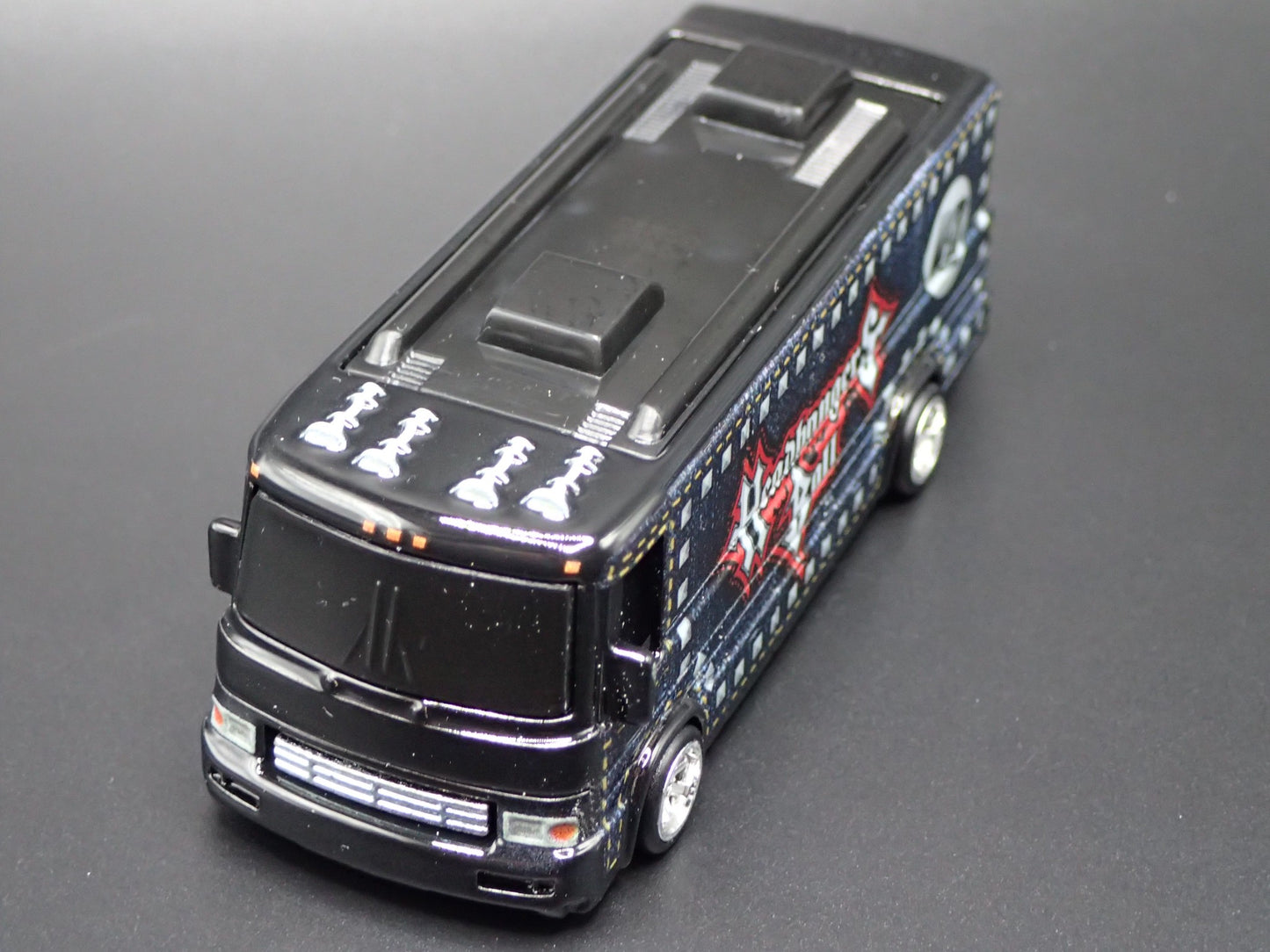 MTV HEADBANGERS BALL HW TOUR BUS BLACK 1:64 SCALE COLLECTIBLE DIECAST MODEL CAR