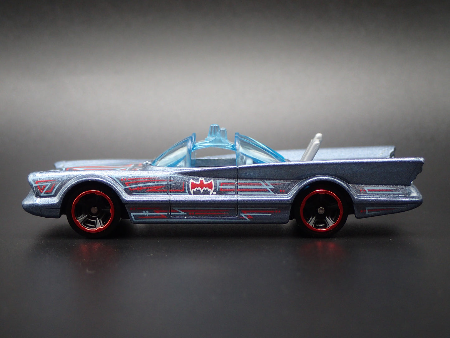 1966 66 BATMAN BATMOBILE ADAM WEST RARE 1/64 SCALE COLLECTIBLE DIECAST MODEL CAR