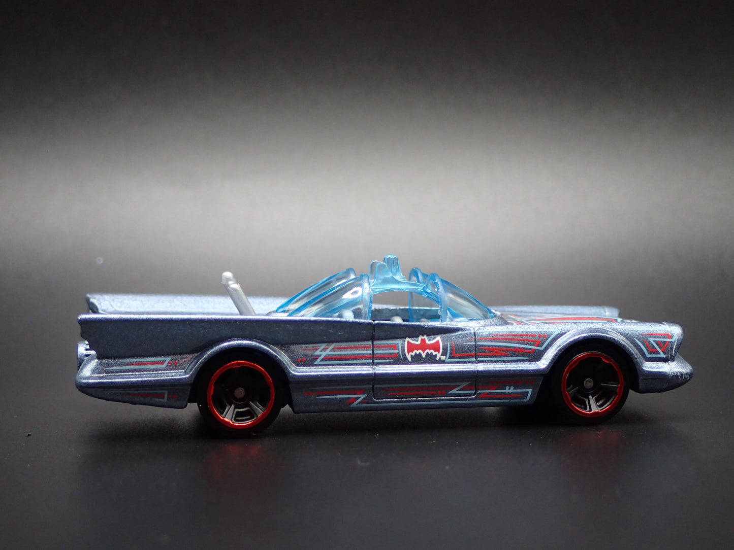 1966 66 BATMAN BATMOBILE ADAM WEST RARE 1/64 SCALE COLLECTIBLE DIECAST MODEL CAR