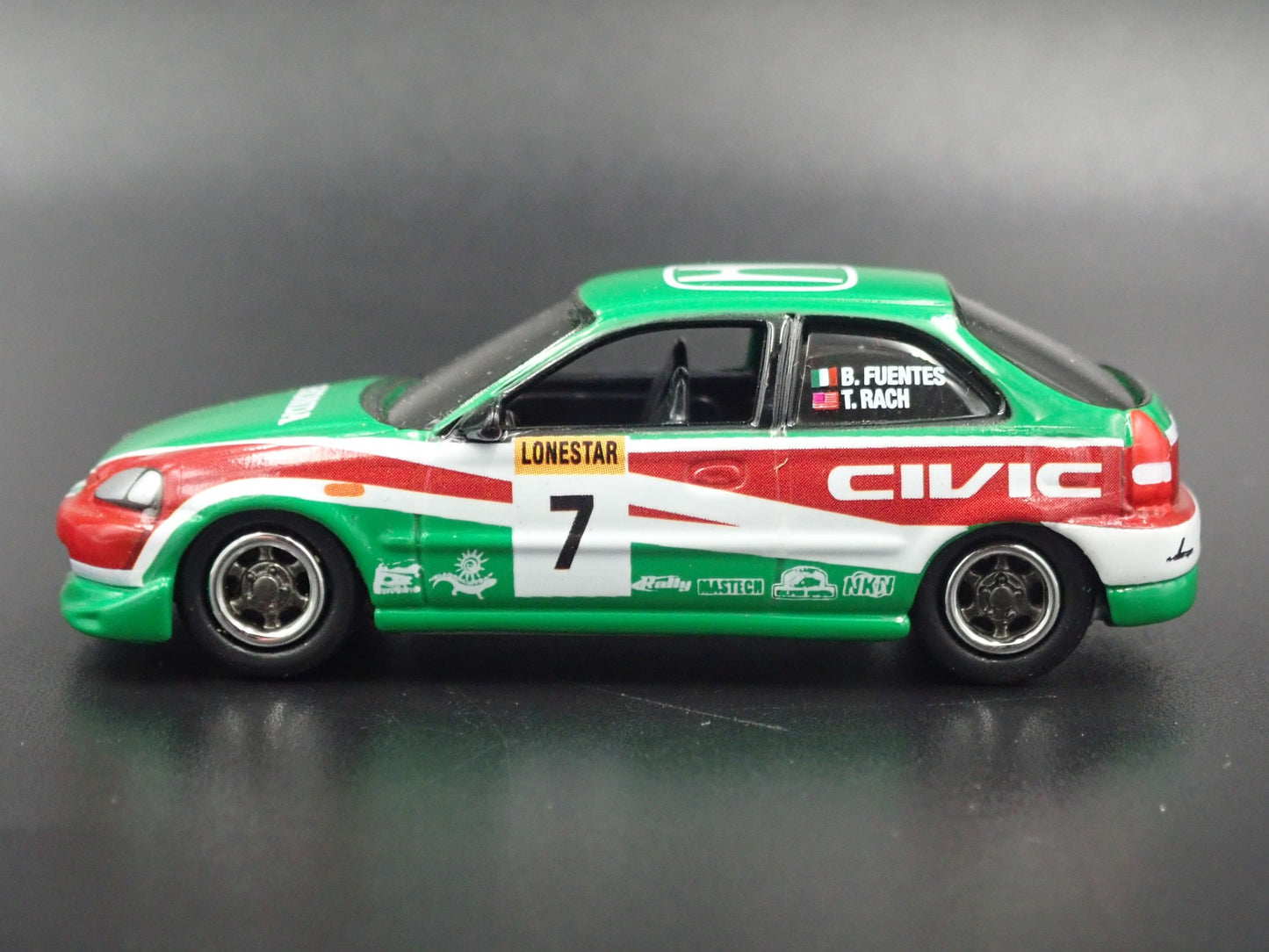 1996-2000 HONDA CIVIC HATCHBACK 1/64 SCALE COLLECTIBLE DIORAMA DIECAST MODEL CAR