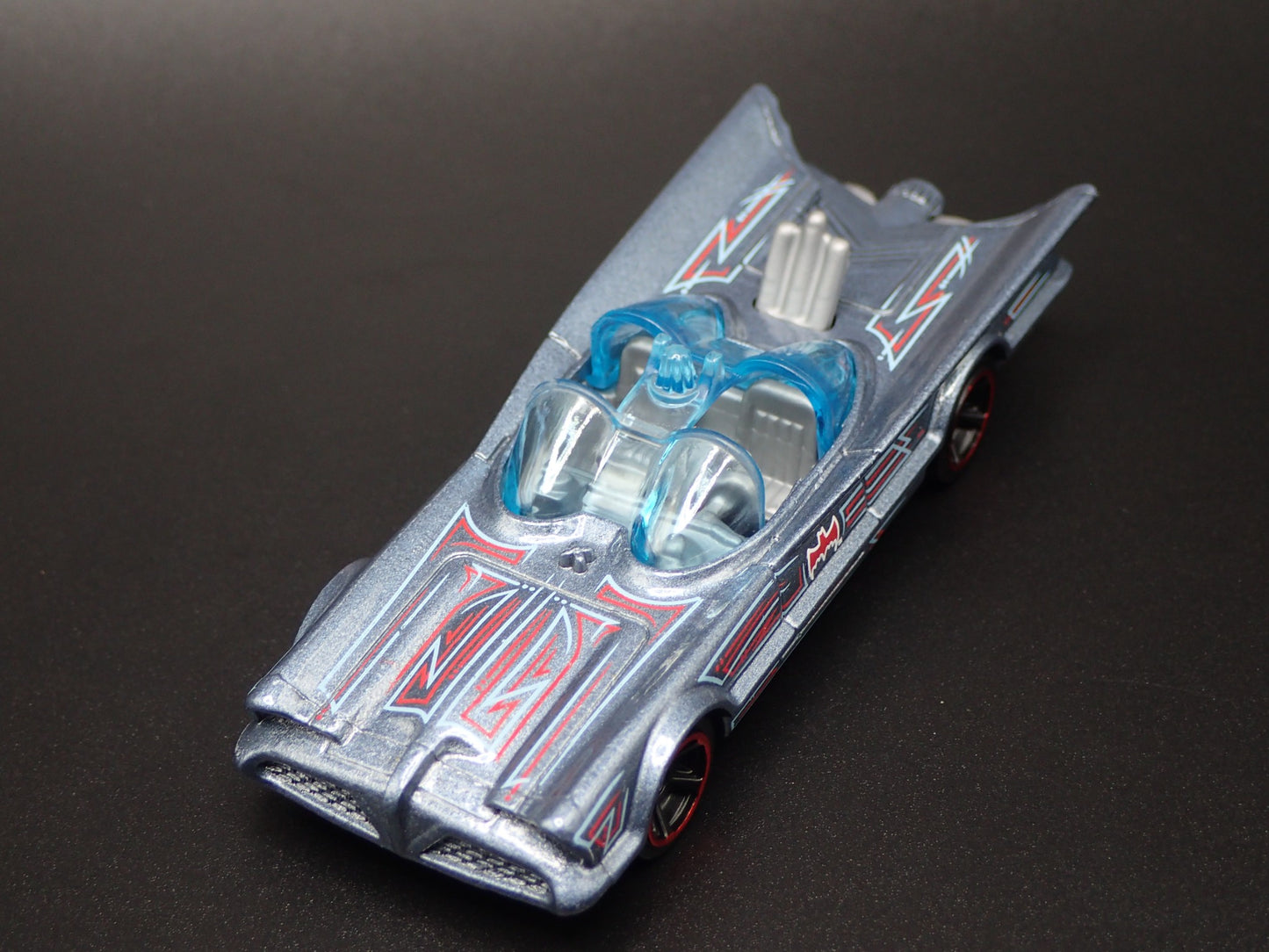 1966 66 BATMAN BATMOBILE ADAM WEST RARE 1/64 SCALE COLLECTIBLE DIECAST MODEL CAR