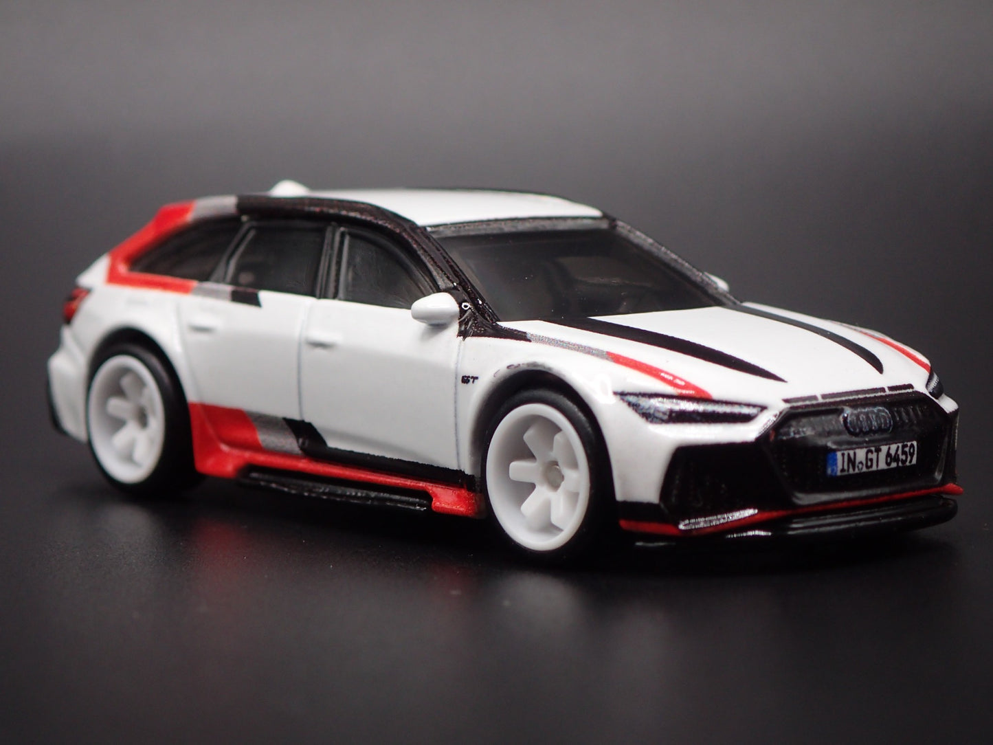 2013-2018 AUDI AVANT RS6 STATION WAGON WHITE 1/64 SCALE DIECAST MODEL CAR