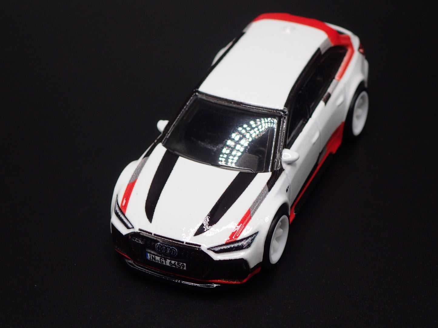 2013-2018 AUDI AVANT RS6 STATION WAGON WHITE 1/64 SCALE DIECAST MODEL CAR