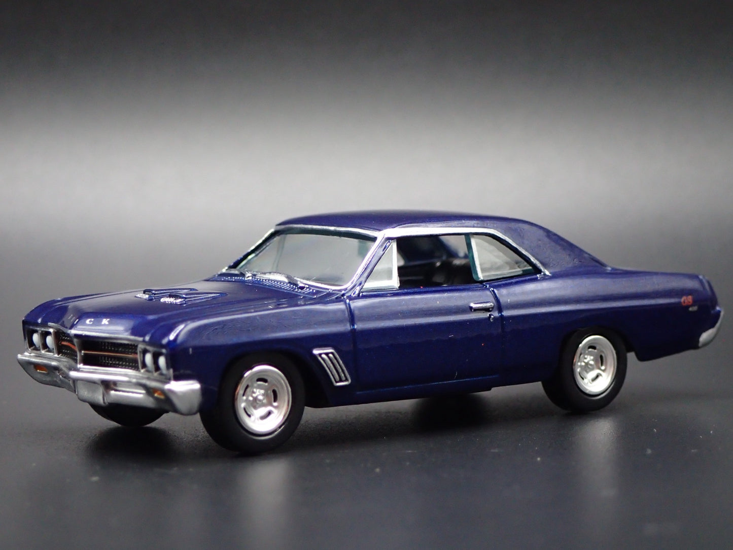 1967 67 BUICK GS 400 BLUE 1:64 SCALE COLLECTIBLE DIORAMA DIECAST MODEL CAR