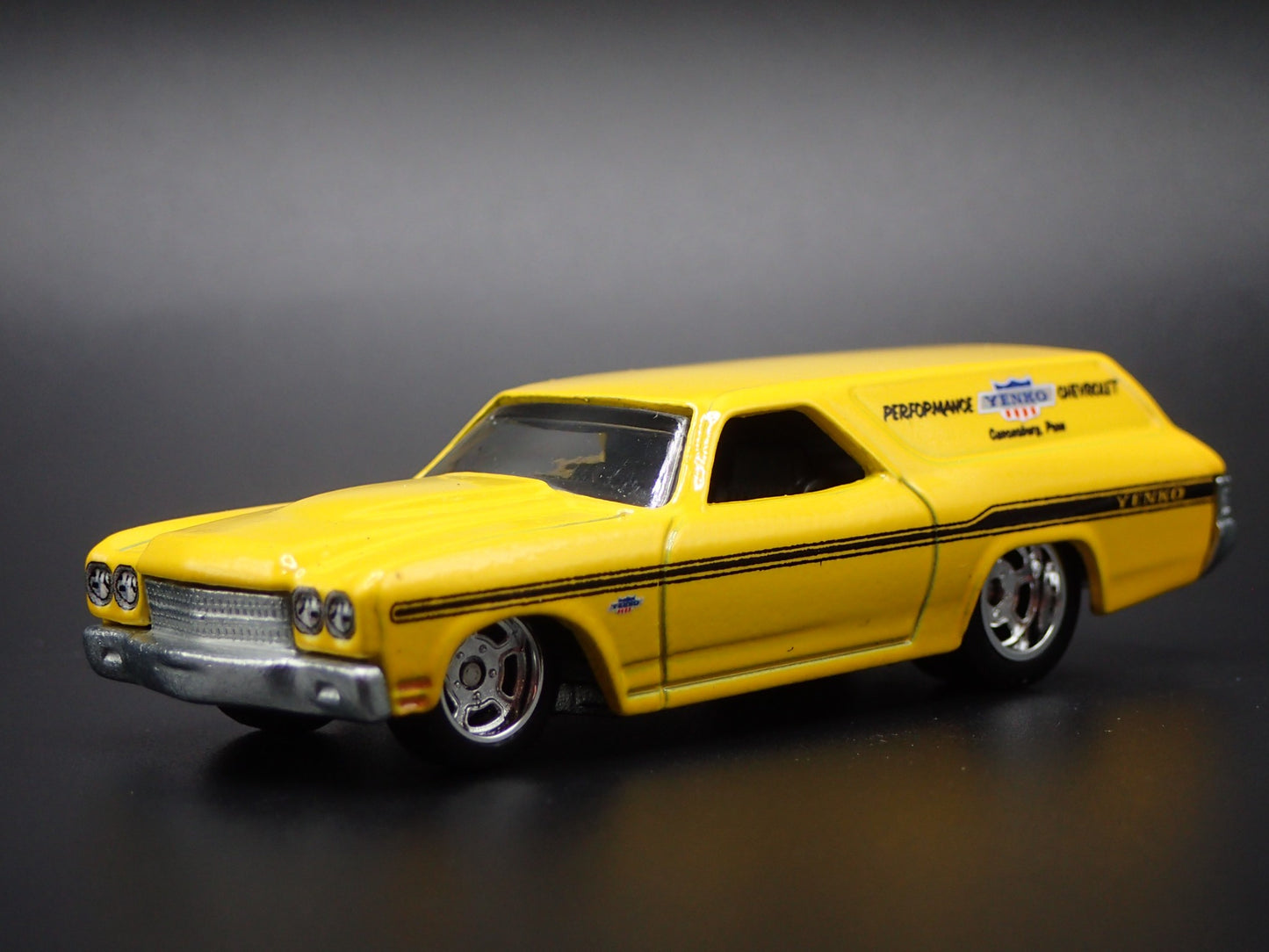 1970 70 CHEVY CHEVROLET CHEVELLE SS STATION WAGON 1:64 SCALE DIECAST MODEL CAR