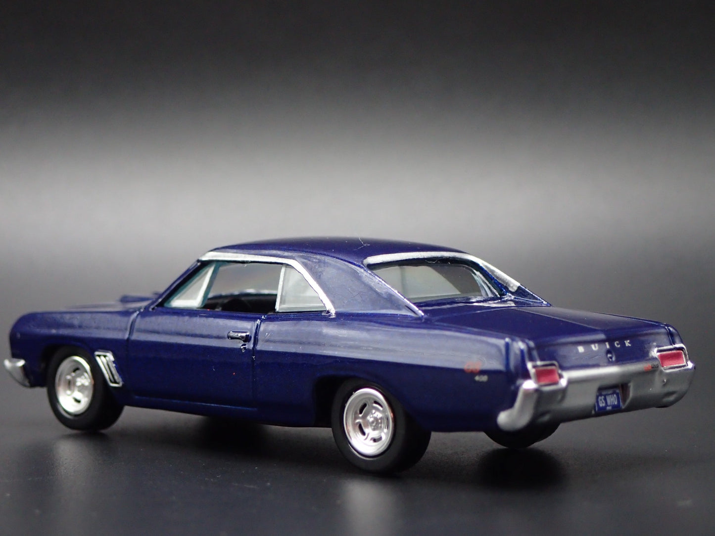 1967 67 BUICK GS 400 BLUE 1:64 SCALE COLLECTIBLE DIORAMA DIECAST MODEL CAR