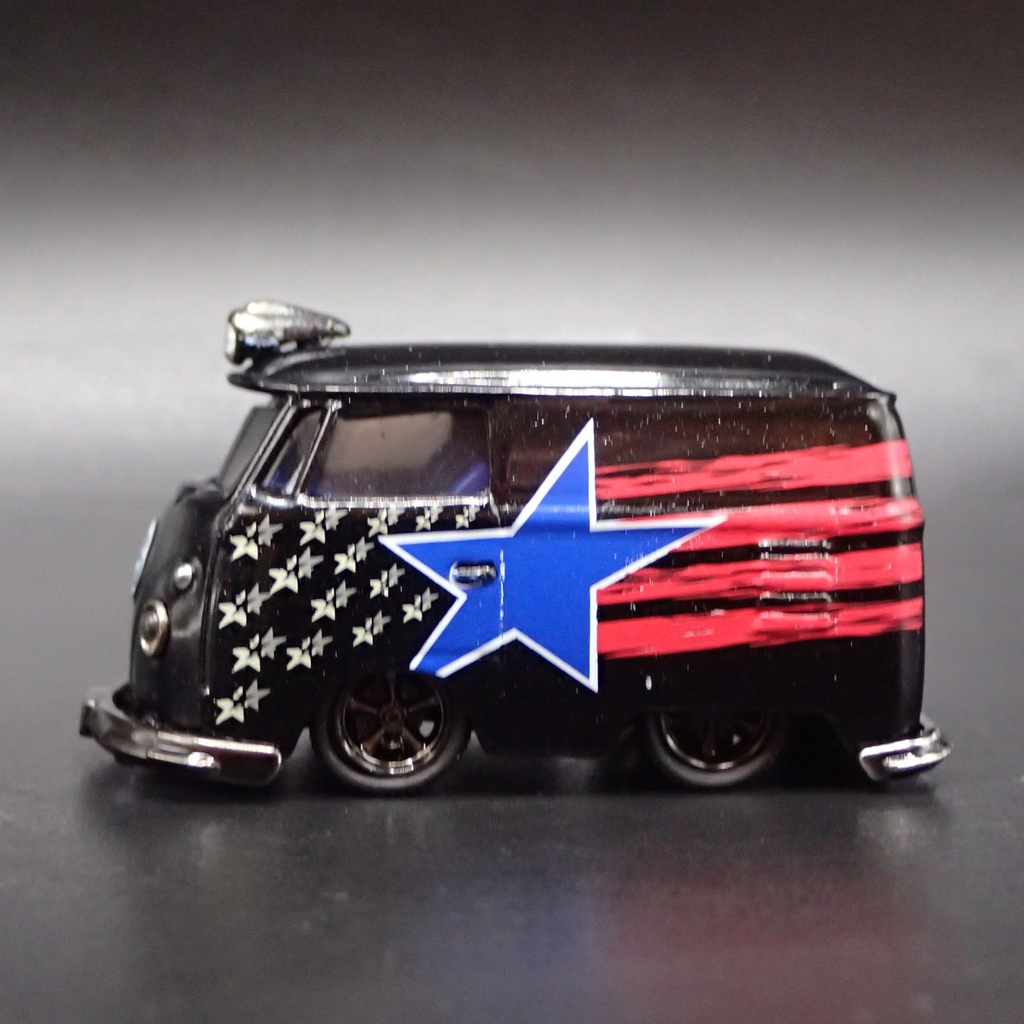 VW VOLKSWAGEN TYPE2 T1 PANEL VAN SHORT USA 1:64 SCALE DIORAMA DIECAST MODEL CAR