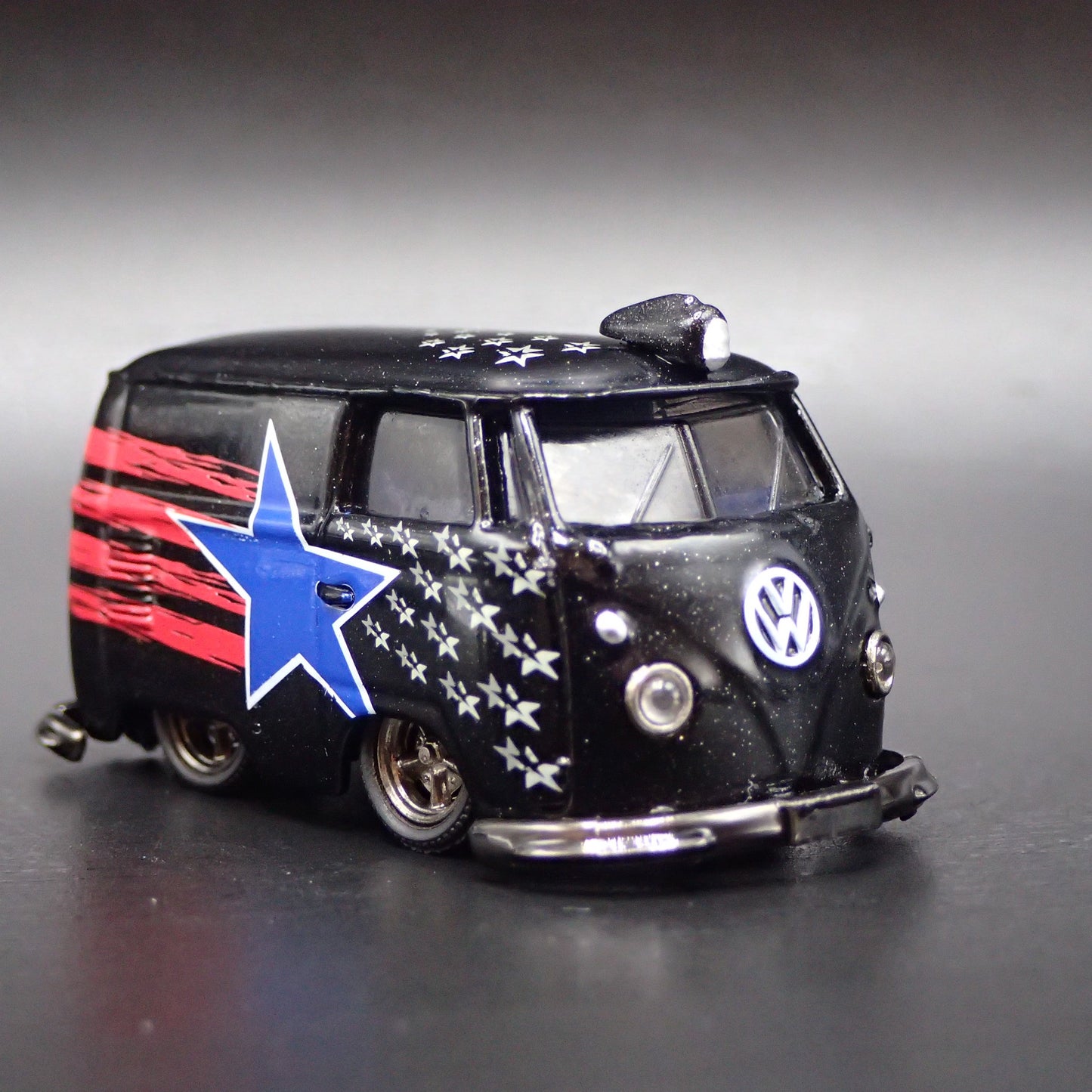 VW VOLKSWAGEN TYPE2 T1 PANEL VAN SHORT USA 1:64 SCALE DIORAMA DIECAST MODEL CAR