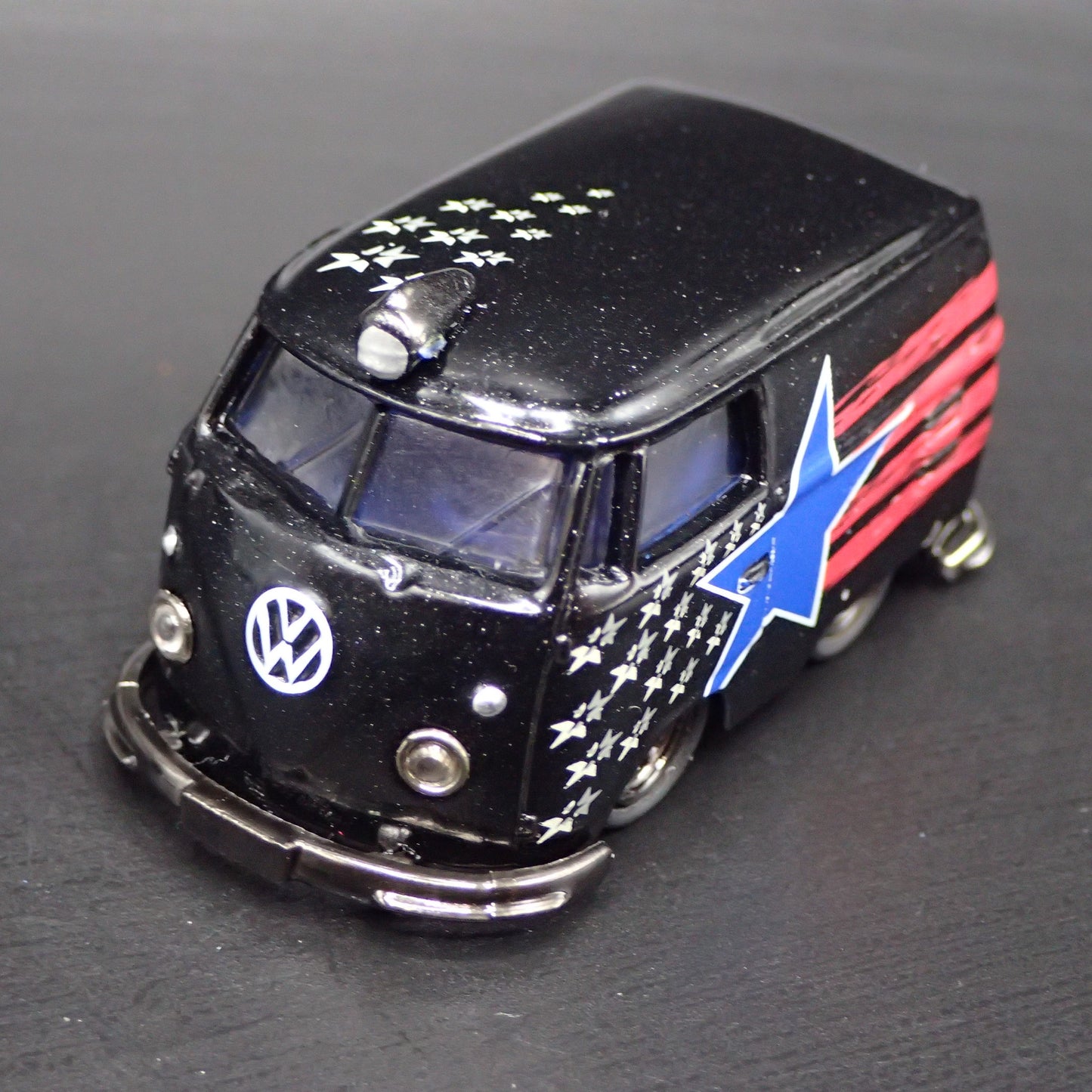 VW VOLKSWAGEN TYPE2 T1 PANEL VAN SHORT USA 1:64 SCALE DIORAMA DIECAST MODEL CAR