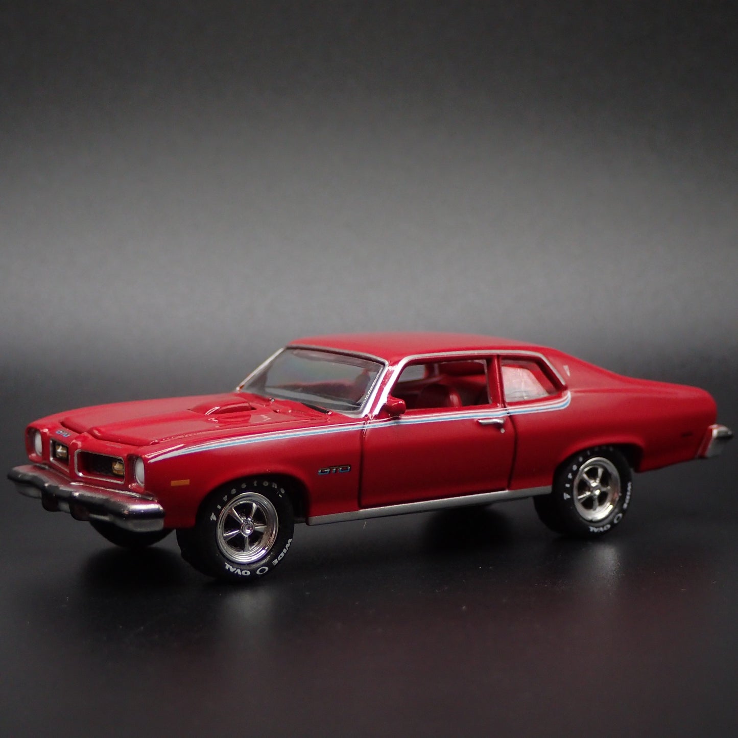1974 74 PONTIAC GTO MUSCLE CAR 1:64 SCALE COLLECTIBLE DIORAMA DIECAST MODEL CAR