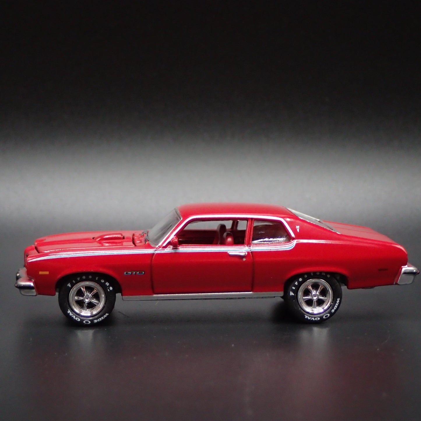 1974 74 PONTIAC GTO MUSCLE CAR 1:64 SCALE COLLECTIBLE DIORAMA DIECAST MODEL CAR