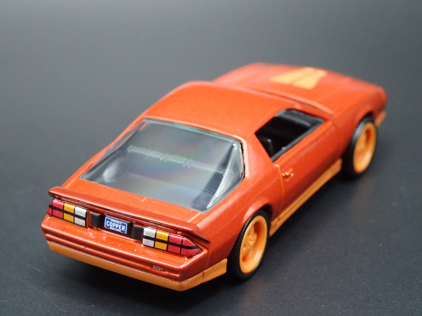 1983 83 CHEVY CHEVROLET CAMARO Z28 RED 1:64 SCALE DIORAMA DIECAST MODEL CAR