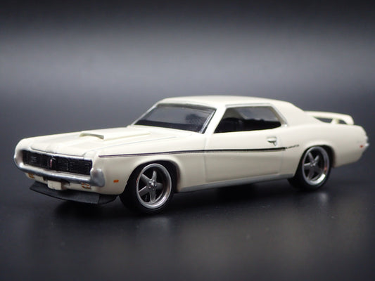1969 69 MERC MERCURY COUGAR ELIMINATOR WHITE 1:64 SCALE DIECAST MODEL CAR