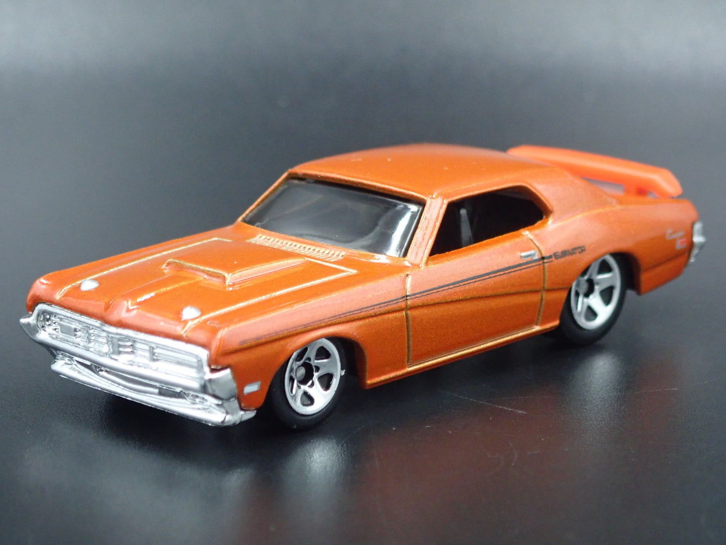 1969 69 MERC MERCURY COUGAR ELIMINATOR RARE 1:64 SCALE DIORAMA DIECAST MODEL CAR