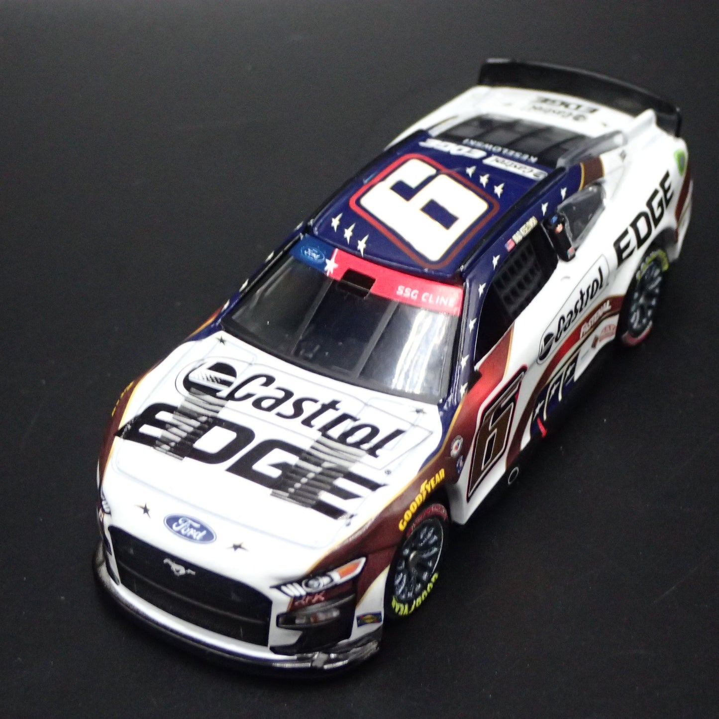 2023 FORD MUSTANG 6 BRAD KESELOWSKI CASTROL SALUTE NASCAR 1:64 DIECAST MODEL CAR