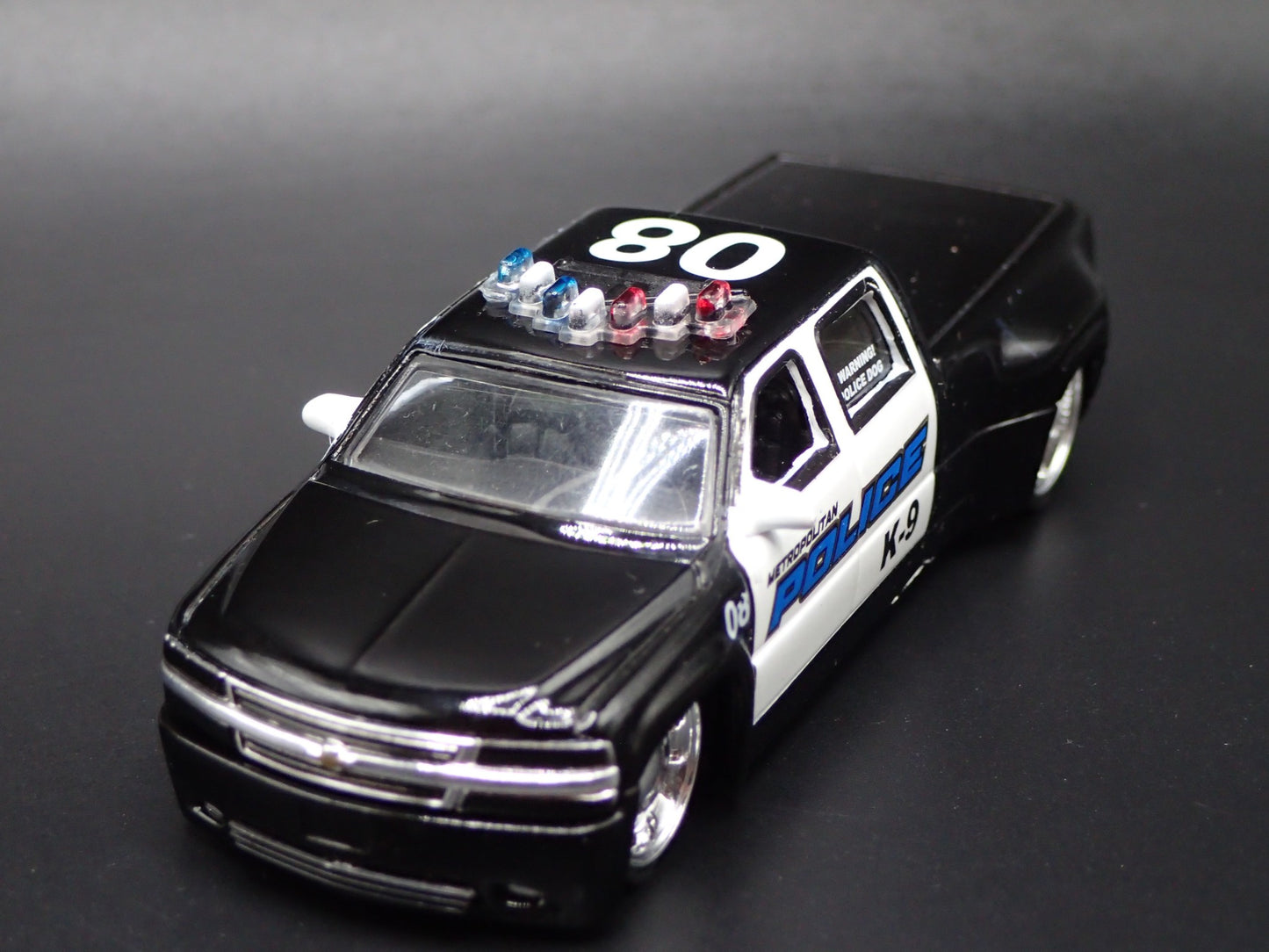 1999 CHEVY CHEVROLET SILVERADO DOOLEY TRUCK POLICE 1:64 SCALE DIECAST MODEL CAR