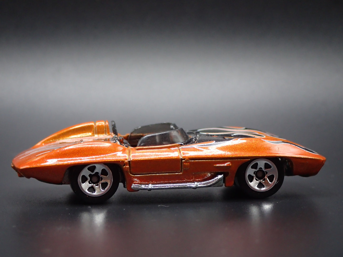 1959 59 CHEVY CHEVROLET CORVETTE STINGRAY CONCEPT 1/64 SCALE DIECAST MODEL CAR