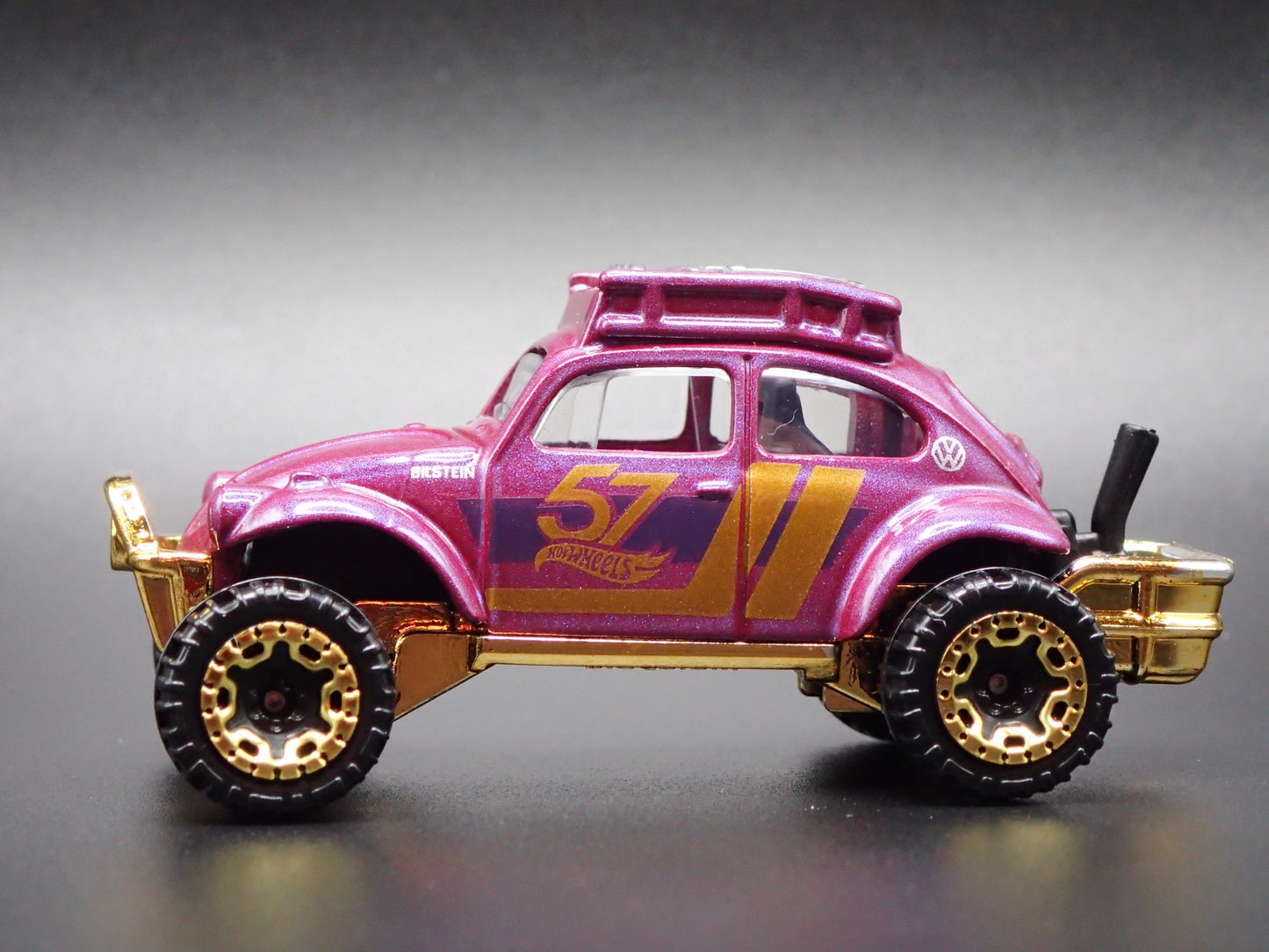 VW VOLKSWAGEN BAJA BEETLE BUG 57TH PURPLE 1:64 SCALE DIORAMA DIECAST MODEL CAR