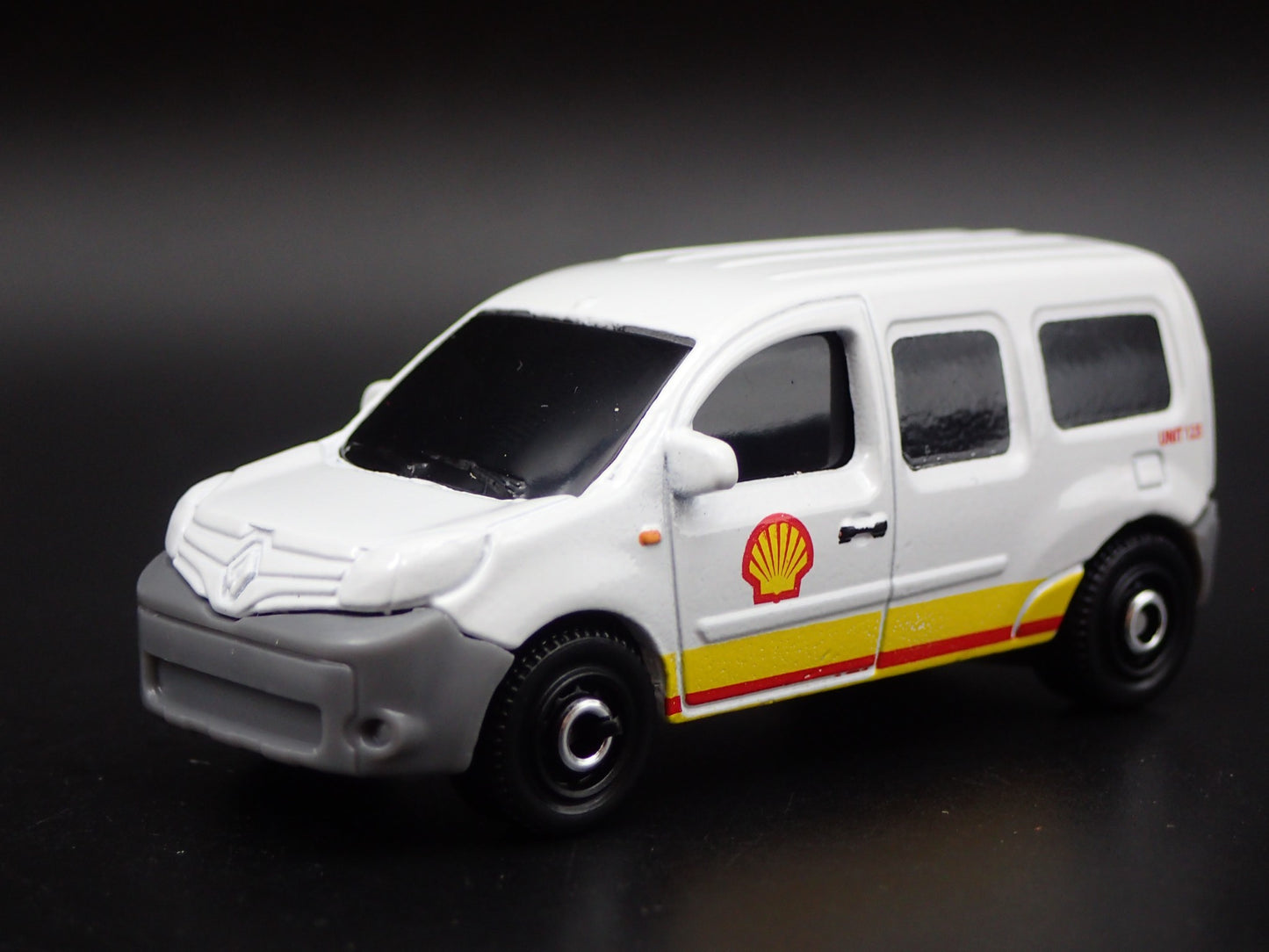 2011-2021 RENAULT KANGOO EXPRESS VAN SHELL OIL 1:64 MB SCALE DIECAST MODEL CAR