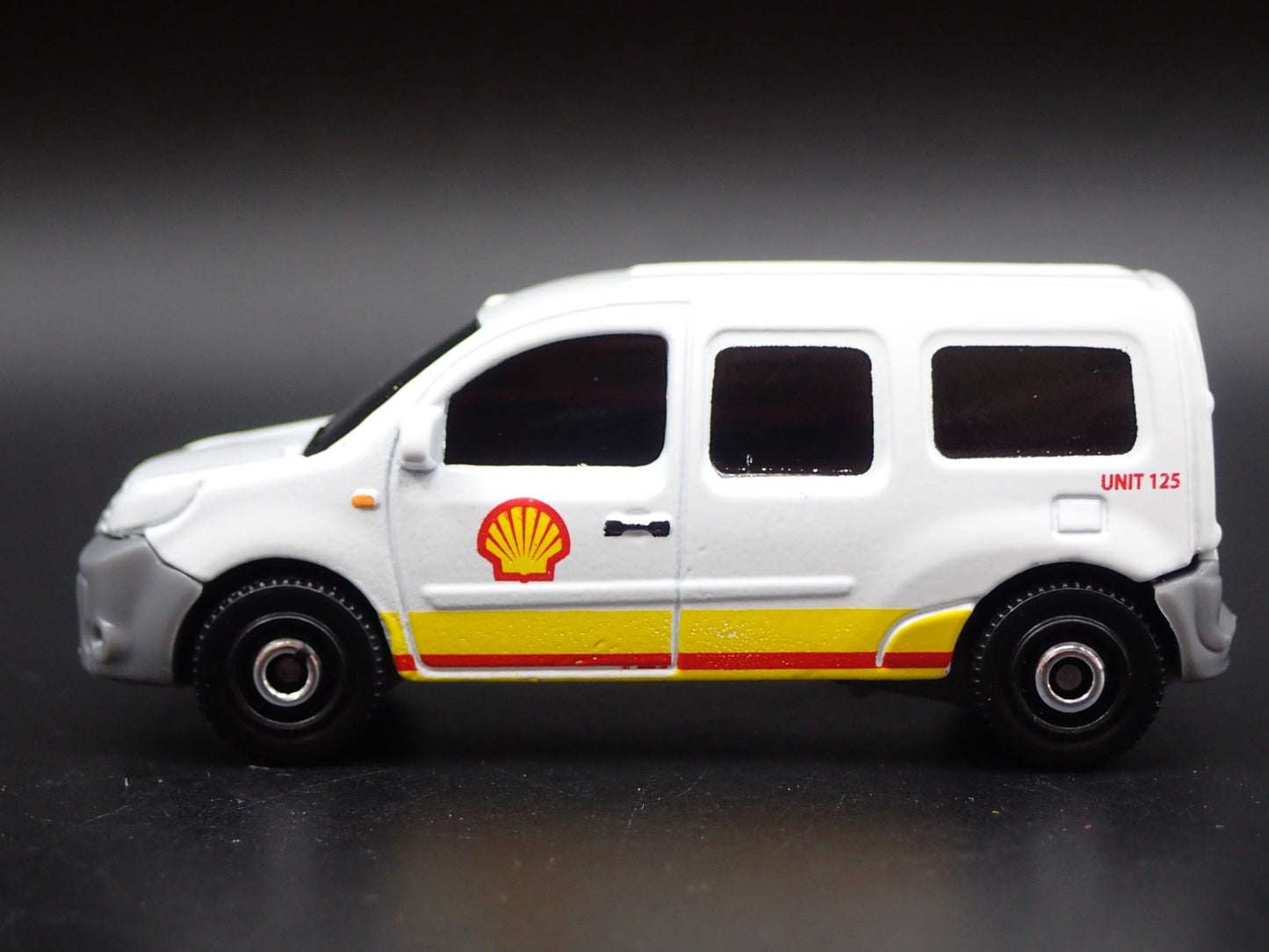 2011-2021 RENAULT KANGOO EXPRESS VAN SHELL OIL 1:64 MB SCALE DIECAST MODEL CAR