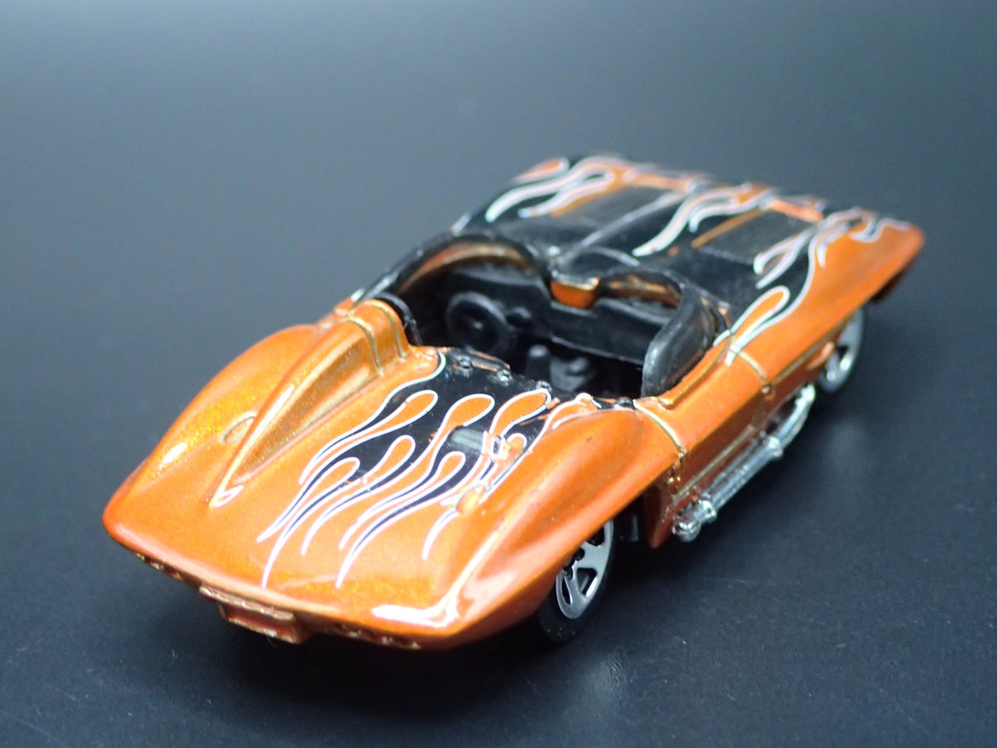 1959 59 CHEVY CHEVROLET CORVETTE STINGRAY CONCEPT 1/64 SCALE DIECAST MODEL CAR