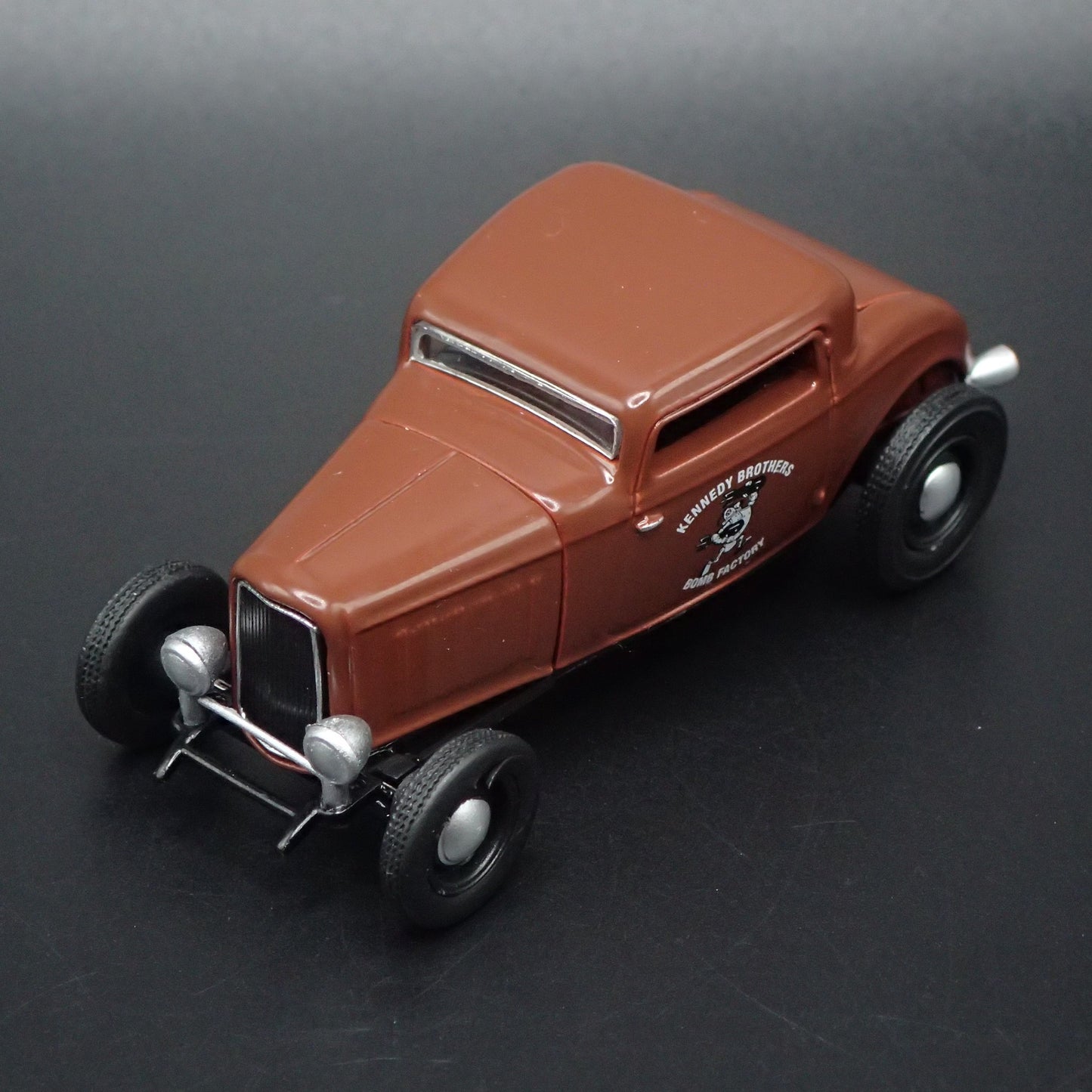 1932 FORD 3 WINDOW COUPE HOT ROD KENNEDY BROTHERS 1:64 SCALE DIECAST MODEL CAR