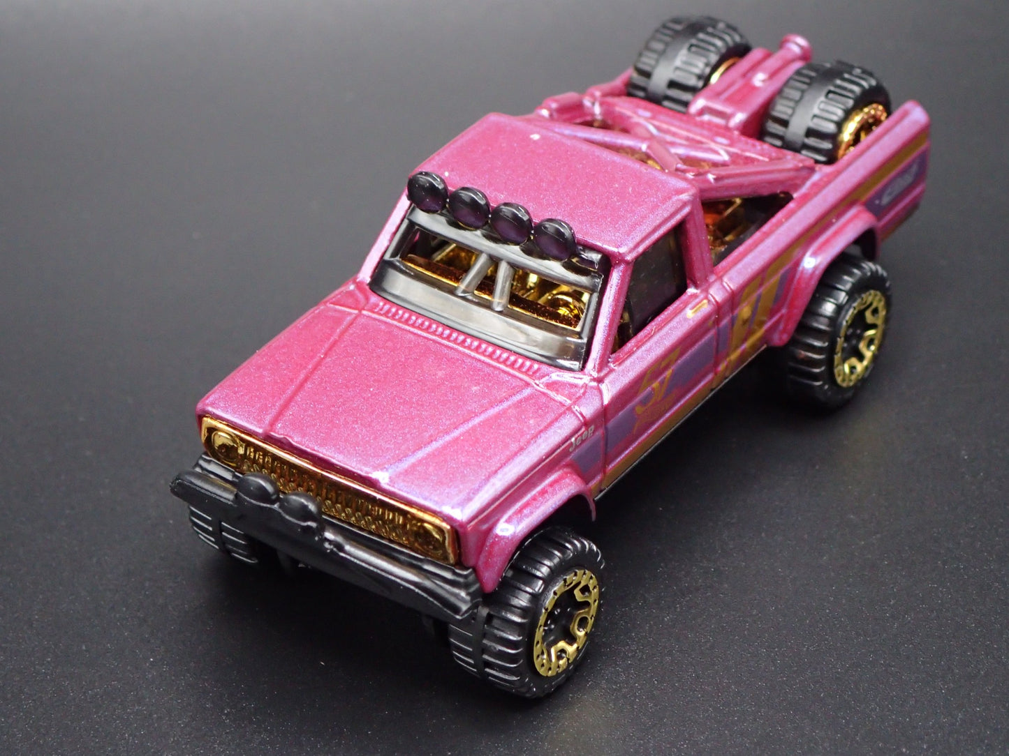 1971-1988 JEEP PICKUP TRUCK J10 57TH 1:64 SCALE COLLECTIBLE DIECAST MODEL CAR