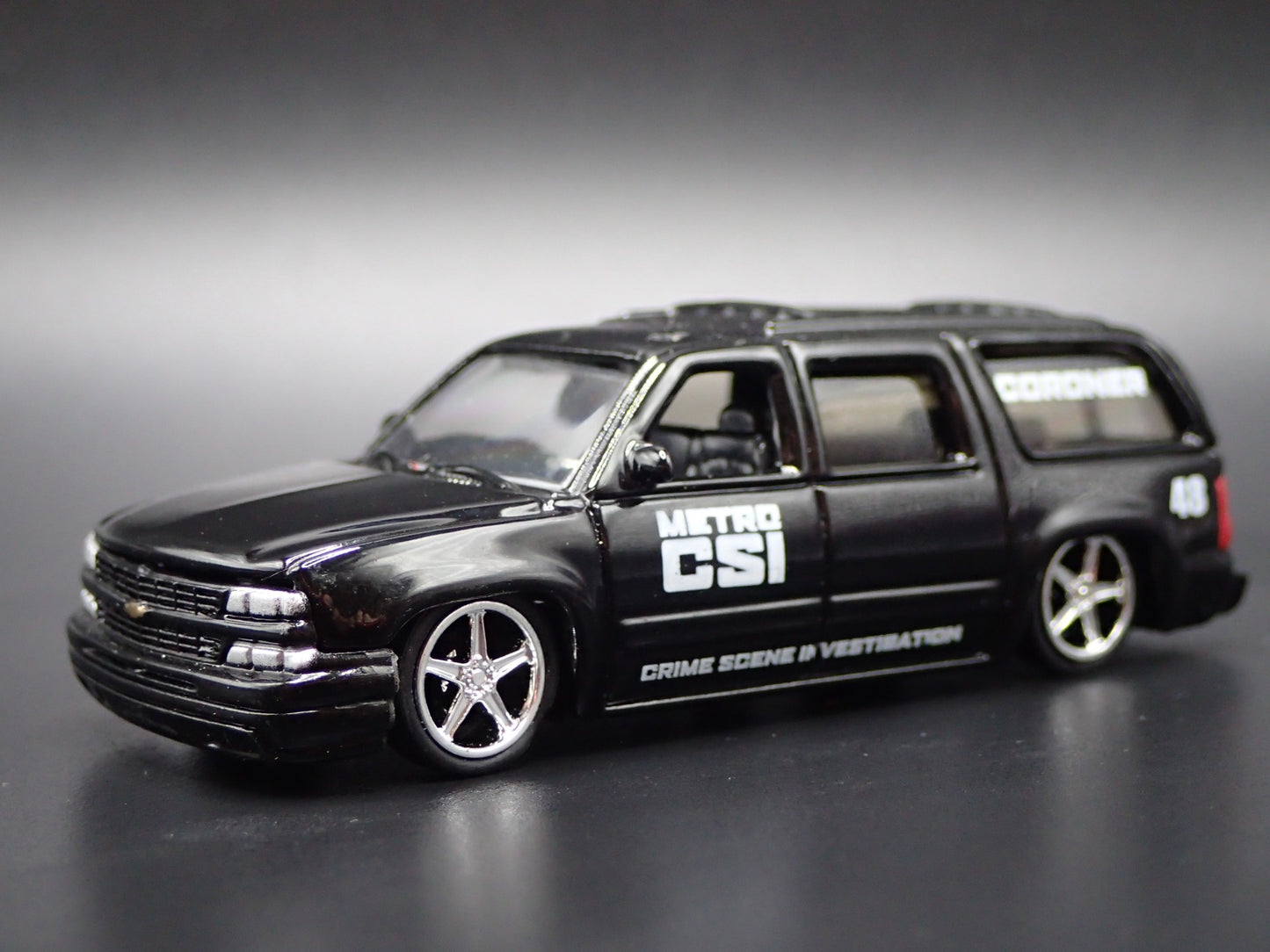 2000-2006 CHEVY CHEVROLET SUBURBAN CSI CORONER 1/64 SCALE DIECAST MODEL CAR