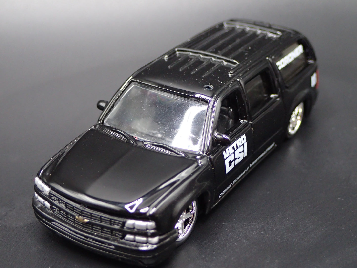 2000-2006 CHEVY CHEVROLET SUBURBAN CSI CORONER 1/64 SCALE DIECAST MODEL CAR