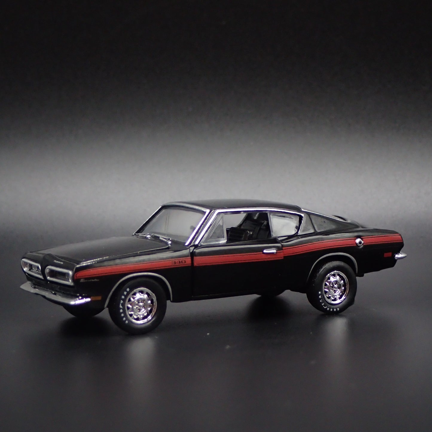 1969 69 PLYMOUTH BARRACUDA 340 CUDA 1:64 SCALE COLLECTIBLE DIECAST MODEL CAR