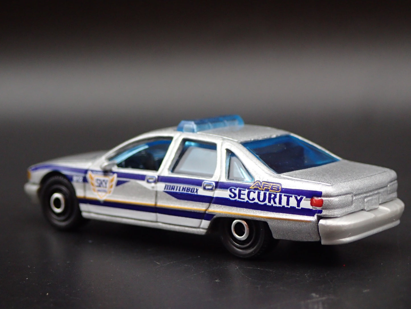 1991-1996 CHEVY CHEVROLET CAPRICE POLICE SECURITY 1/64 SCALE DIECAST MODEL CAR