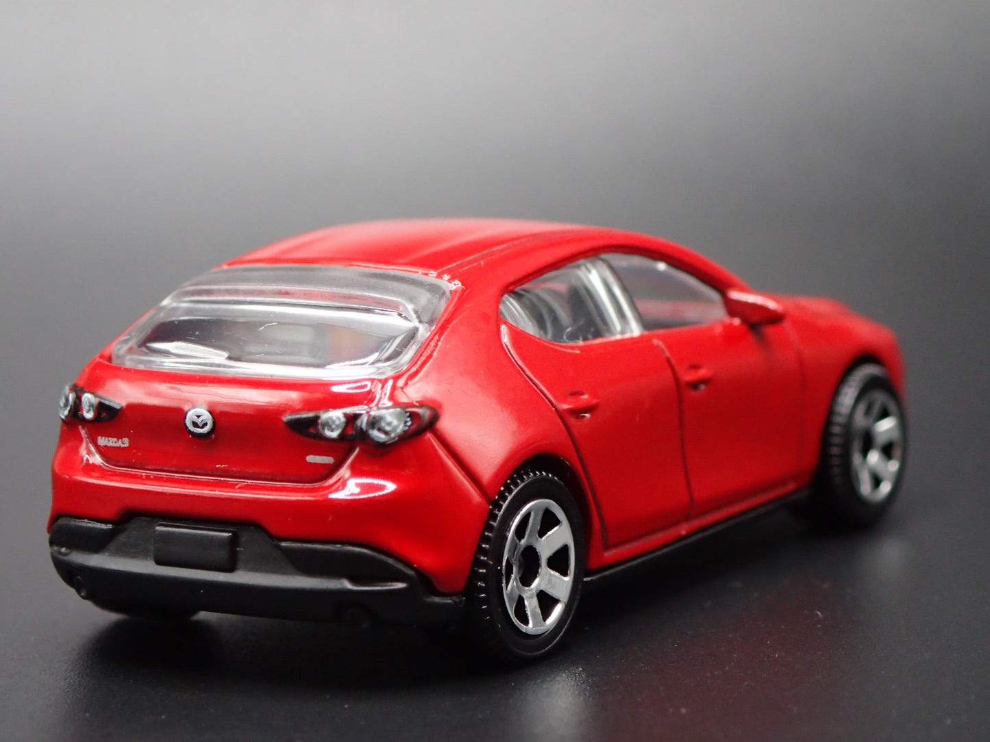 2019-2025 MAZDA 3 4 FOUR DOOR HATCHBACK RED 1:64 SCALE DIORAMA DIECAST MODEL CAR
