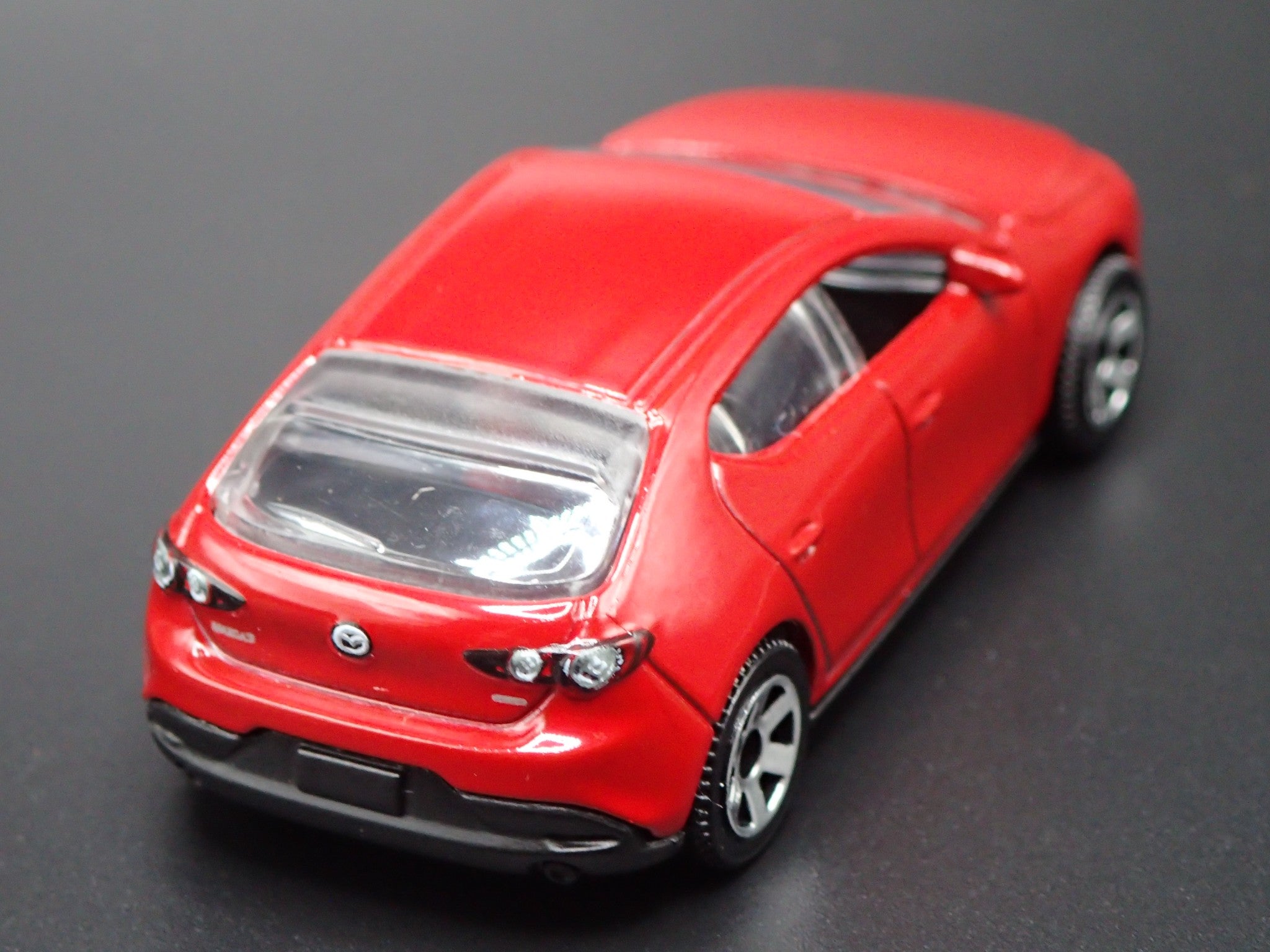 2019-2025 MAZDA 3 4 FOUR DOOR HATCHBACK RED 1:64 SCALE DIORAMA