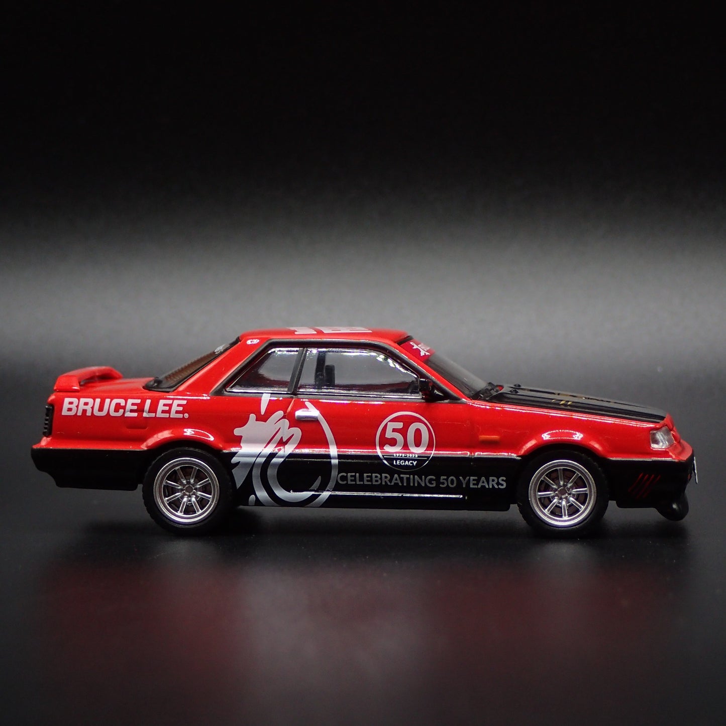 1985-1989 NISSAN SKYLINE GTS-R R31 BRUCE LEE RARE 1:64 SCALE DIECAST MODEL CAR