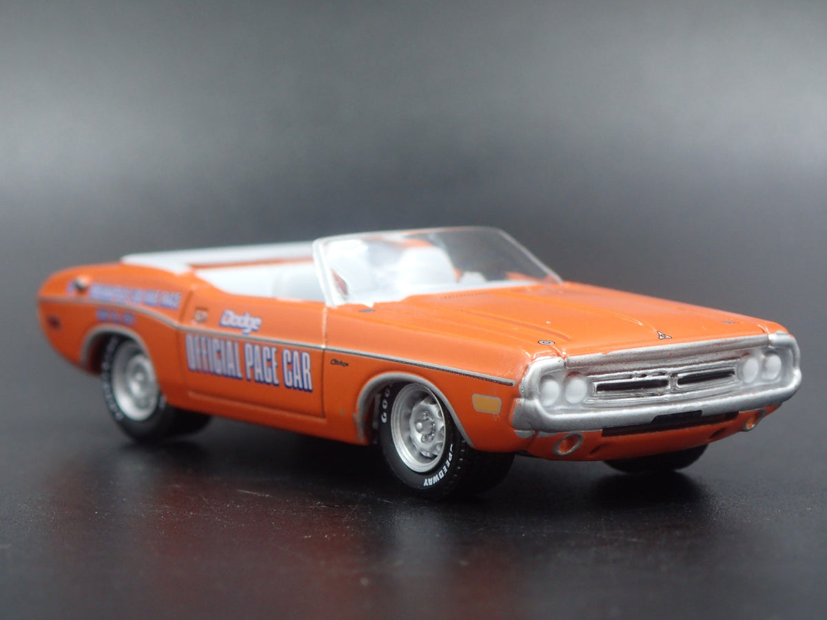 1971 71 DODGE CHALLENGER CONVERTIBLE INDY 500 PACE 1/64 SCALE DIECAST MODEL CAR-Burning Rubber Toy Company