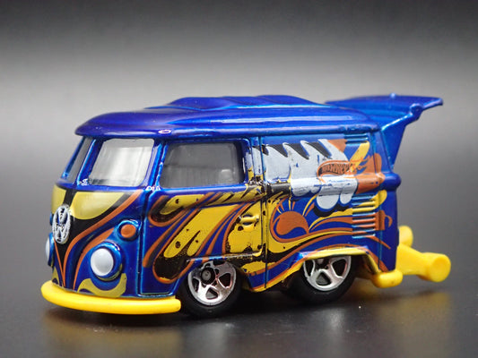 VW VOLKSWAGEN KOOL KOMBI MINI BUS VAN BLUE 1:64 SCALE DIORAMA DIECAST MODEL CAR