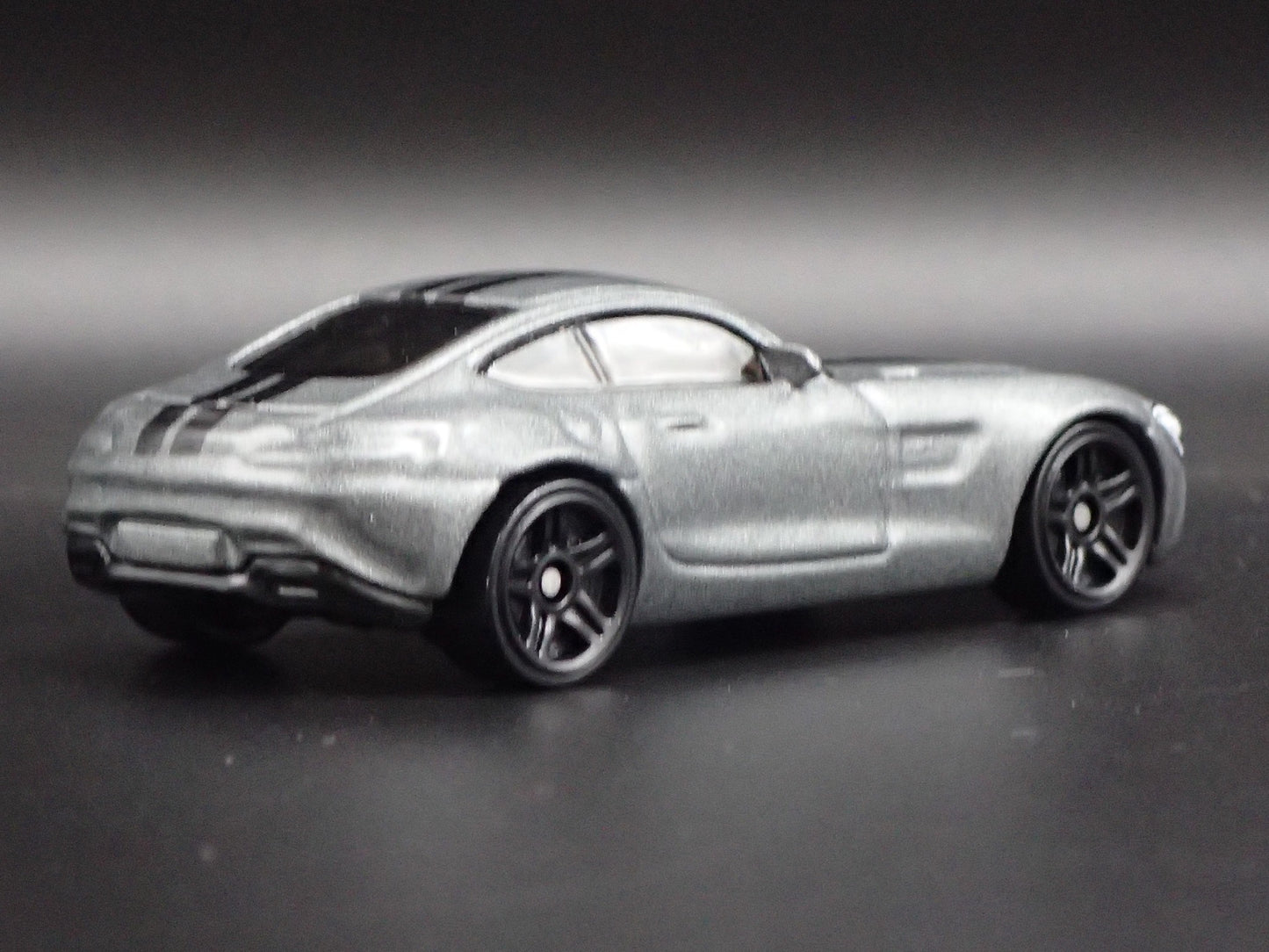 2015-2021 MERCEDES-BENZ AMG GT GRAY 1:64 SCALE COLLECTIBLE DIECAST MODEL CAR