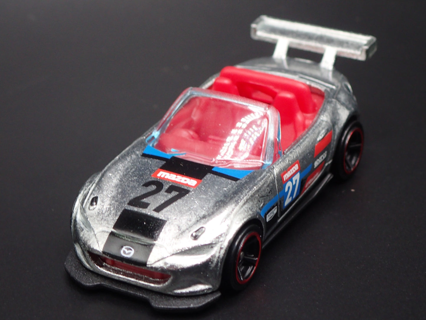 2015-2025 MAZDA MX5 MIATA CONVERTIBLE ND 1:64 SCALE DIORAMA DIECAST MODEL CAR