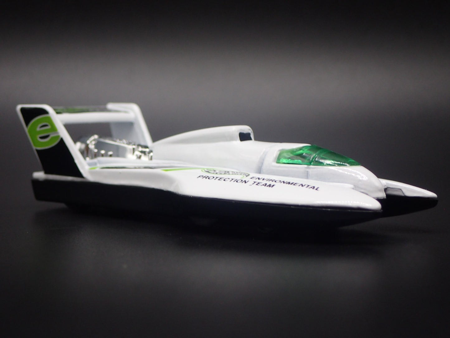 HYDROPLANE RACE BOAT HOT WHEELS ORGINALS 1:64 SCALE DIORAMA DIECAST MODEL CAR