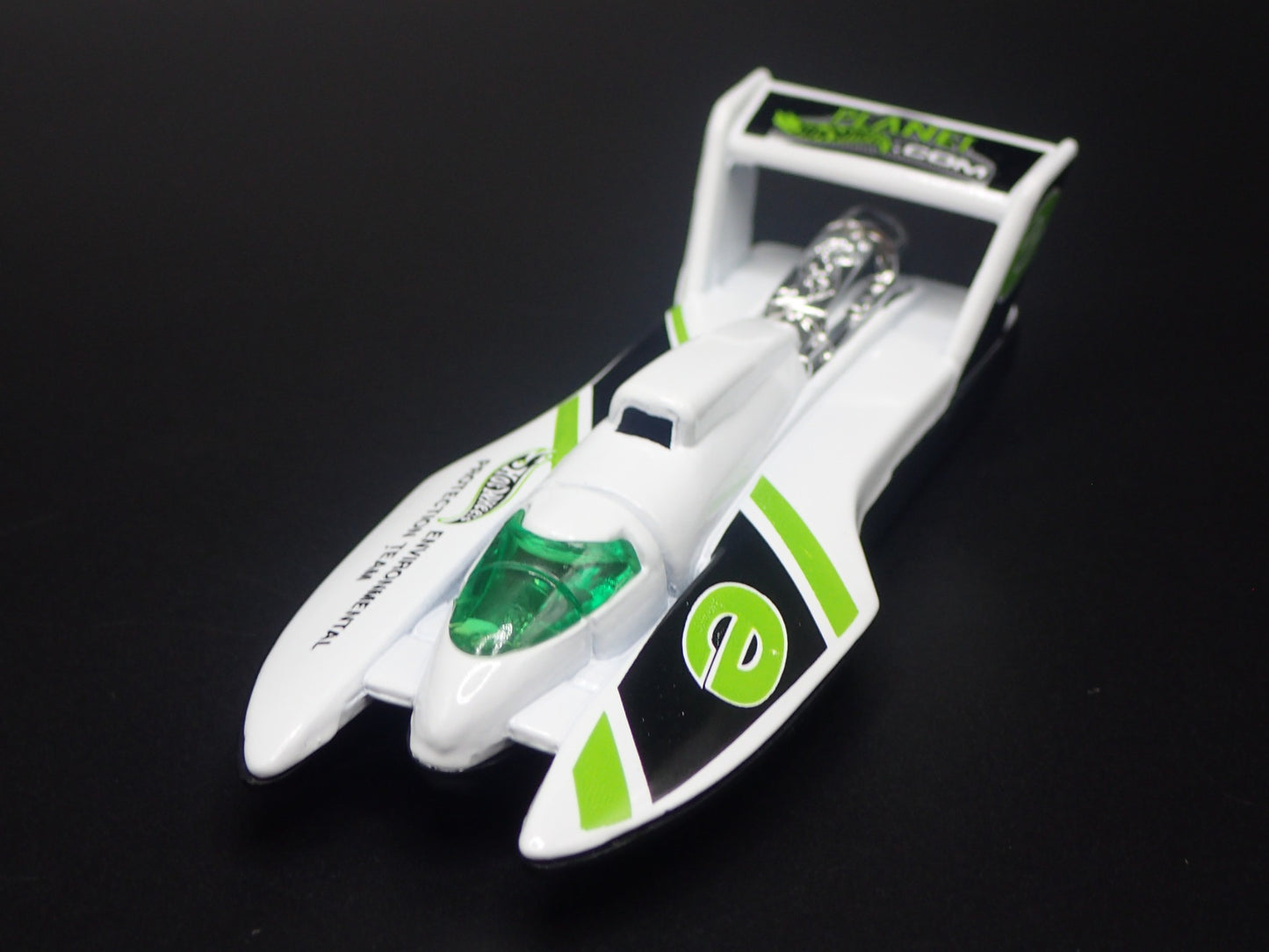 HYDROPLANE RACE BOAT HOT WHEELS ORGINALS 1:64 SCALE DIORAMA DIECAST MODEL CAR