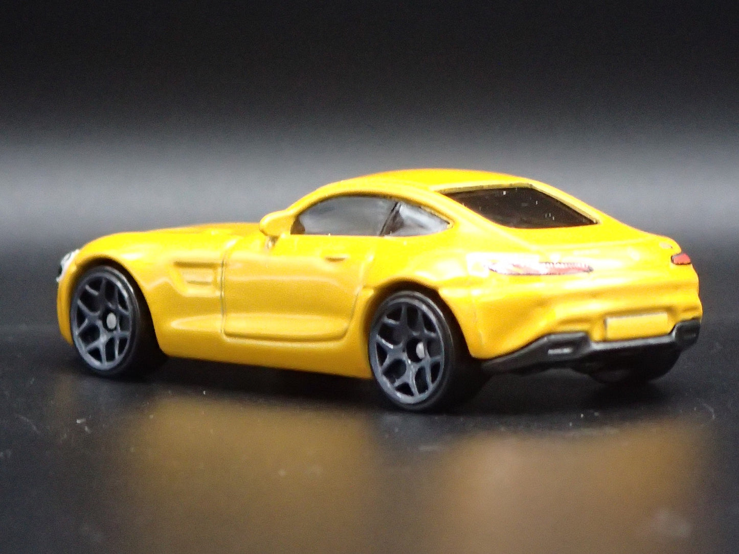 2015-2021 MERCEDES-BENZ AMG GT YELLOW 1:64 SCALE COLLECTIBLE DIECAST MODEL CAR