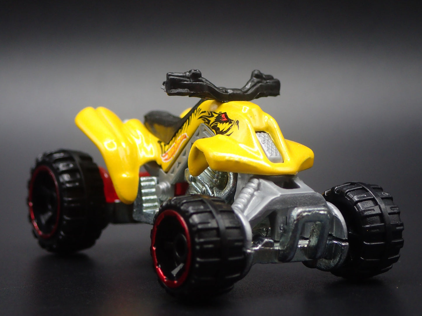 OFF ROAD QUAD YELLOW RARE 1/64 HW SCALE COLLECTIBLE DIORAMA DIECAST MODEL CAR