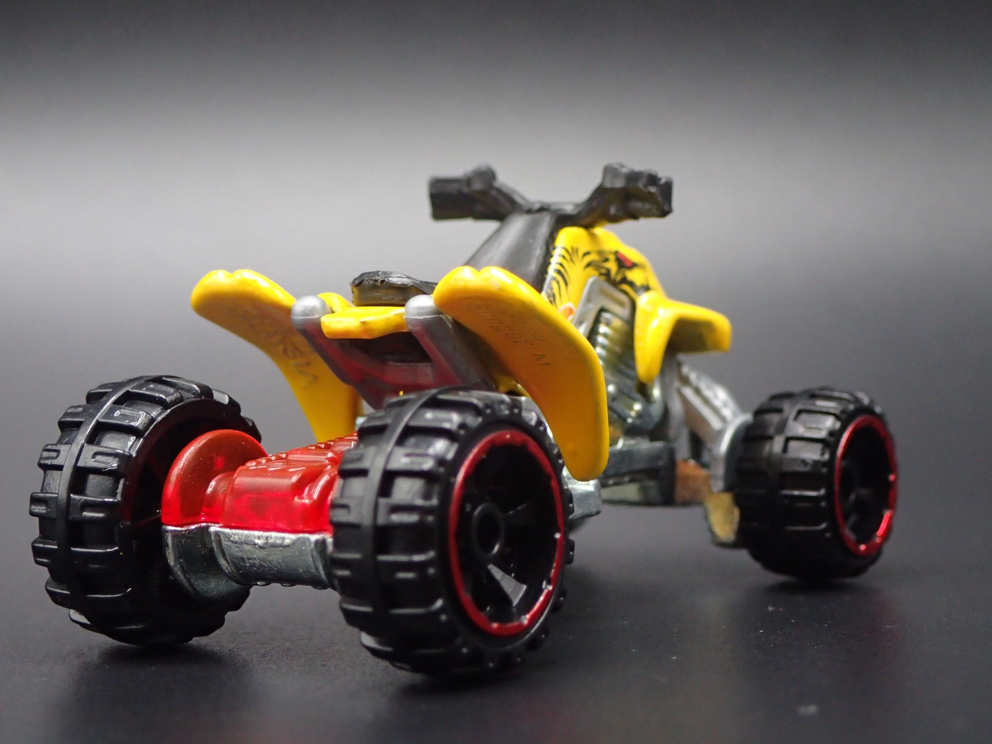 OFF ROAD QUAD YELLOW RARE 1/64 HW SCALE COLLECTIBLE DIORAMA DIECAST MODEL CAR