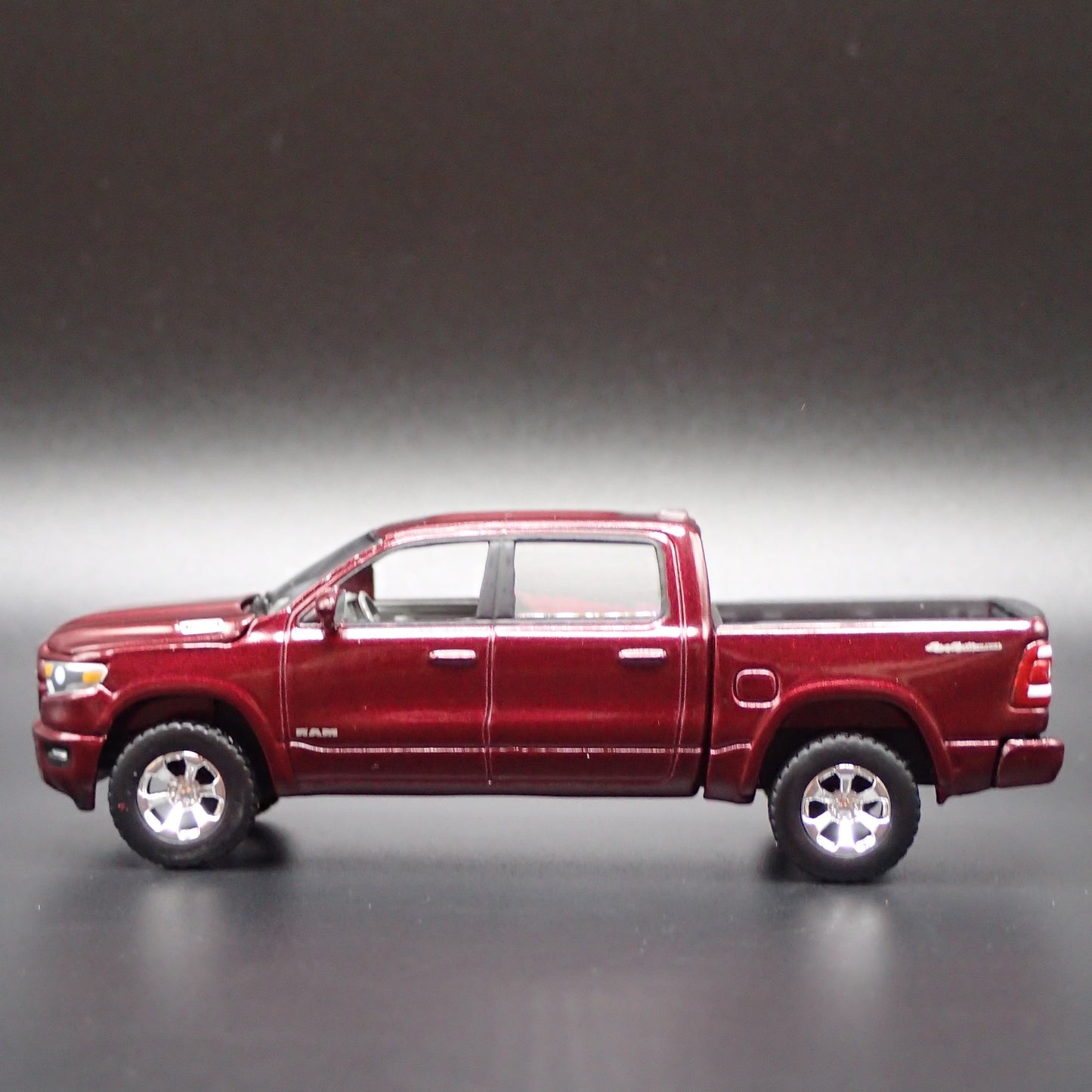 2019-2026 RAM 1500 BIG HORN SPORT PICKUP TRUCK RARE 1/64 SCALE DIECAST MODEL CAR