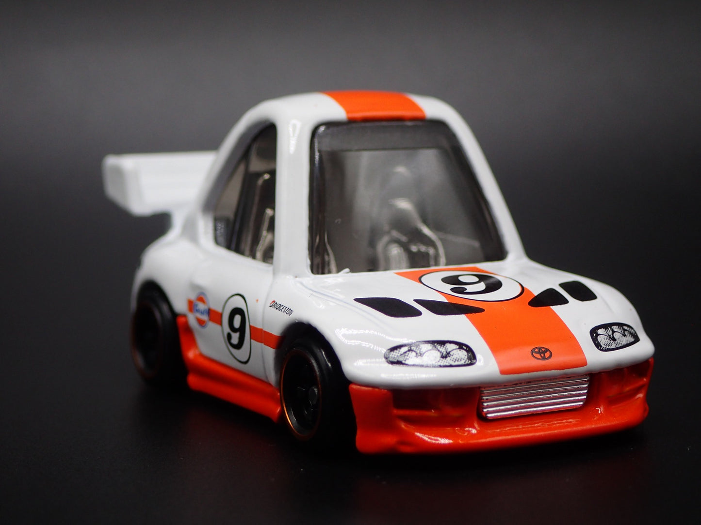 1993 - 2002 TOYOTA SUPRA GULF TOONED WHITE 1/64 SCALE DIORAMA DIECAST MODEL CAR