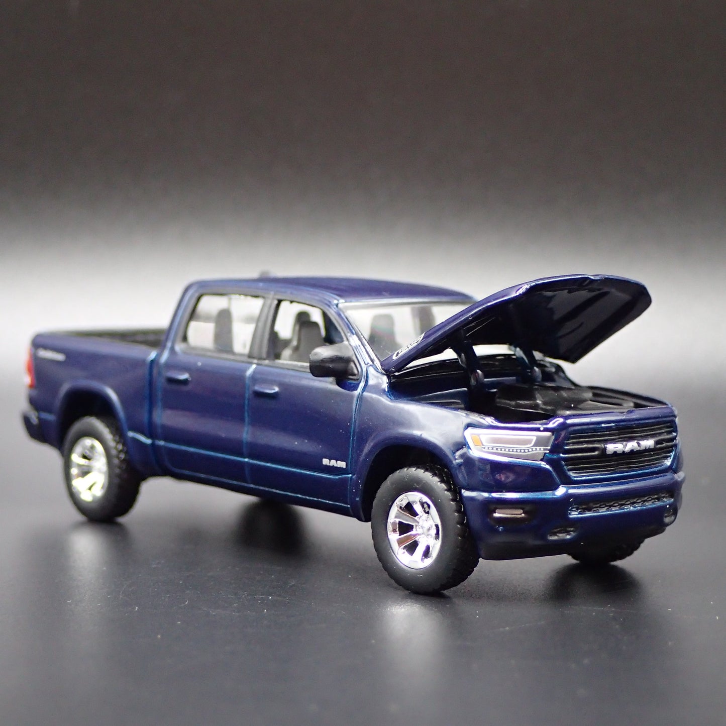 2019-2026 RAM 1500 BIG HORN SPORT PICKUP TRUCK BLUE 1/64 SCALE DIECAST MODEL CAR