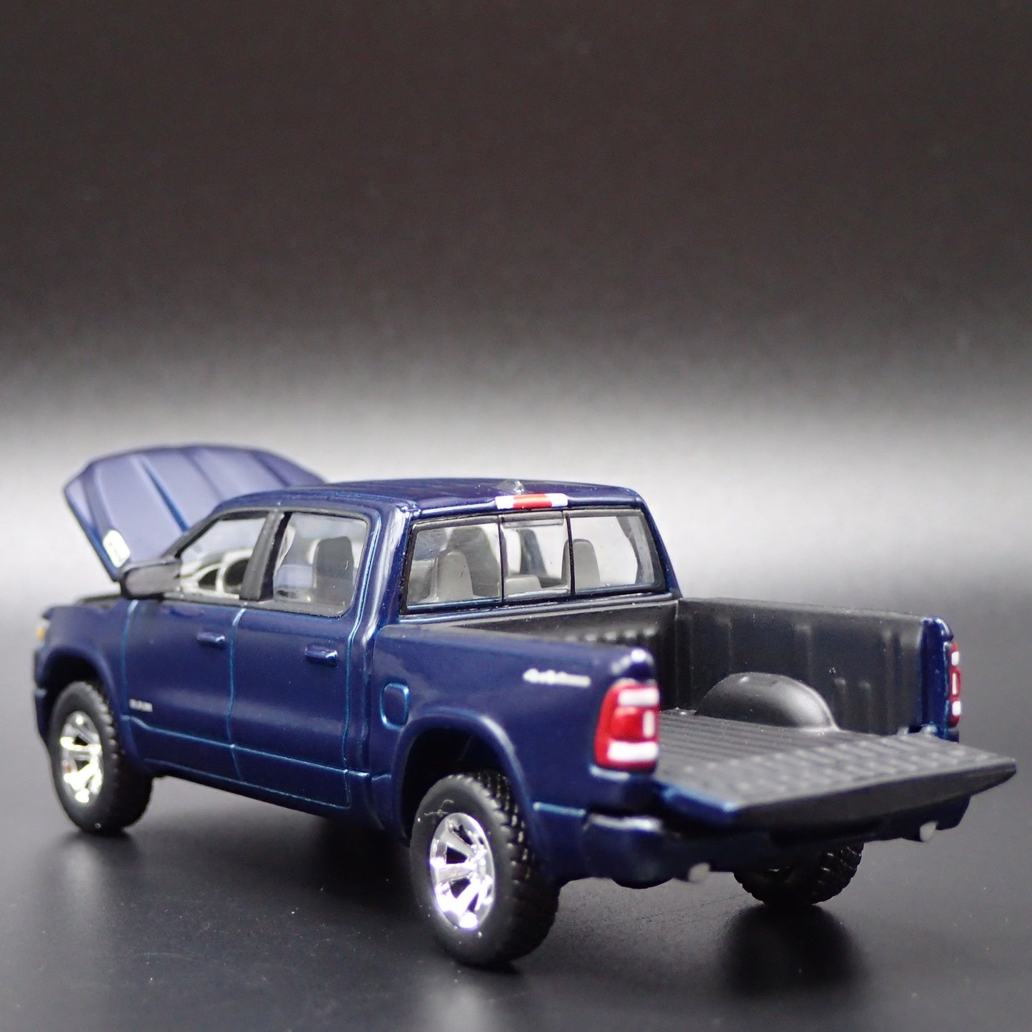 2019-2026 RAM 1500 BIG HORN SPORT PICKUP TRUCK BLUE 1/64 SCALE DIECAST MODEL CAR