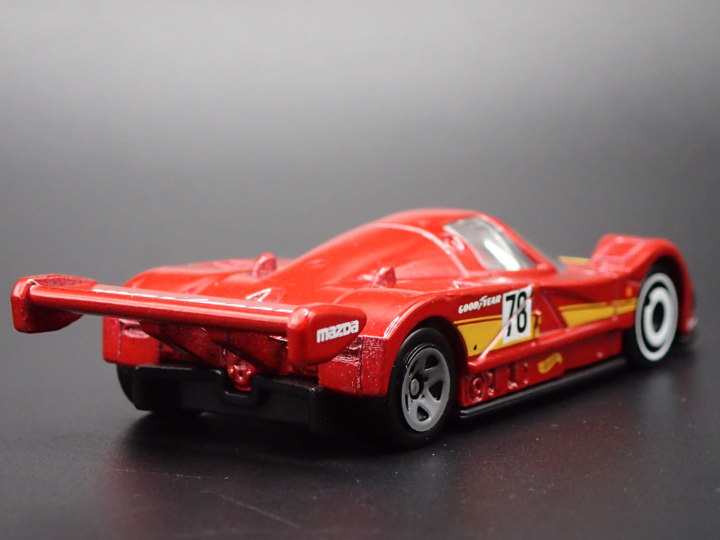 MAZDA 787B RACING CAR GOODYEAR 1:64 SCALE COLLECTIBLE DIORAMA DIECAST MODEL CAR